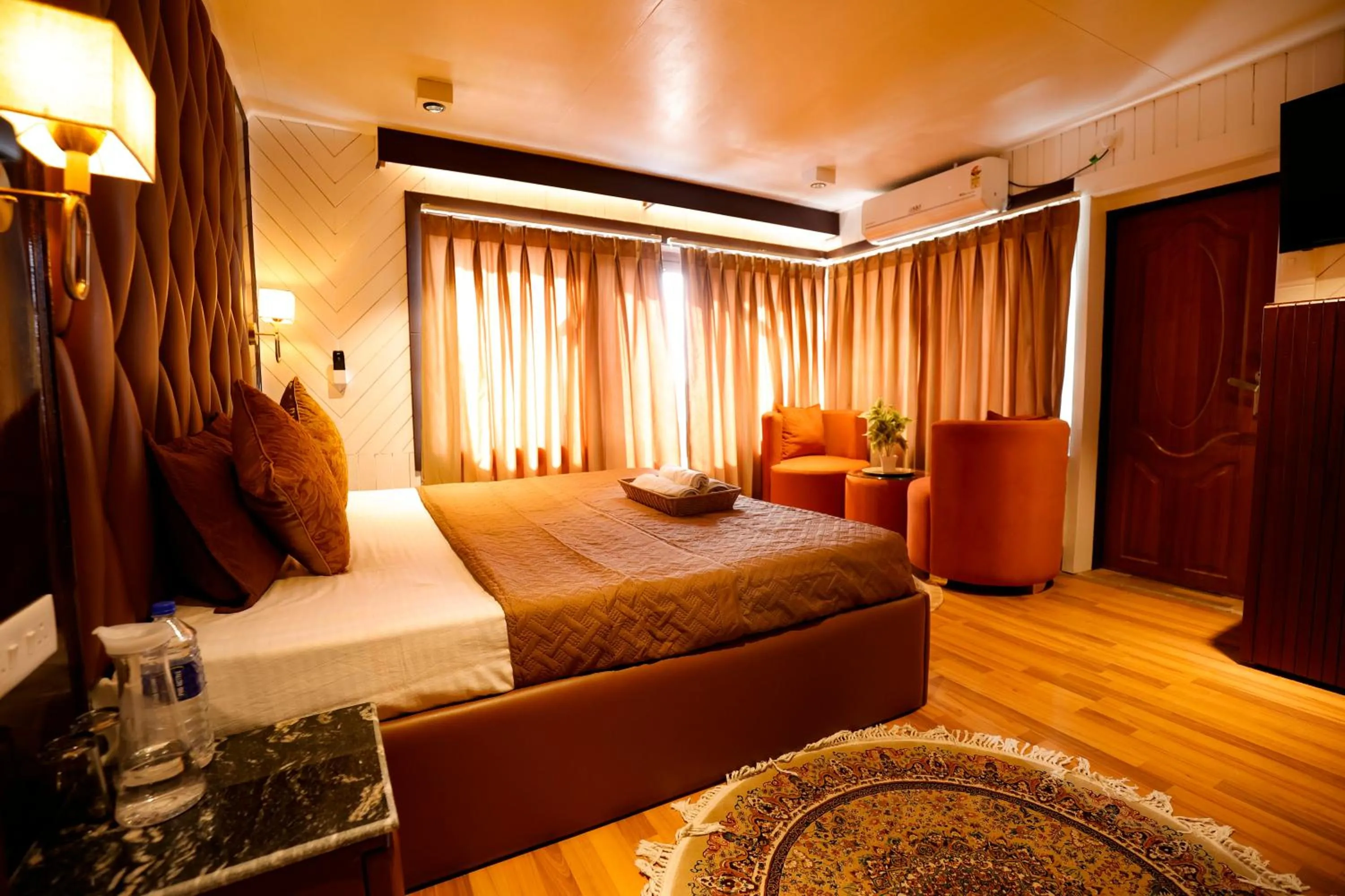 Bed in Walisons Peace Resort