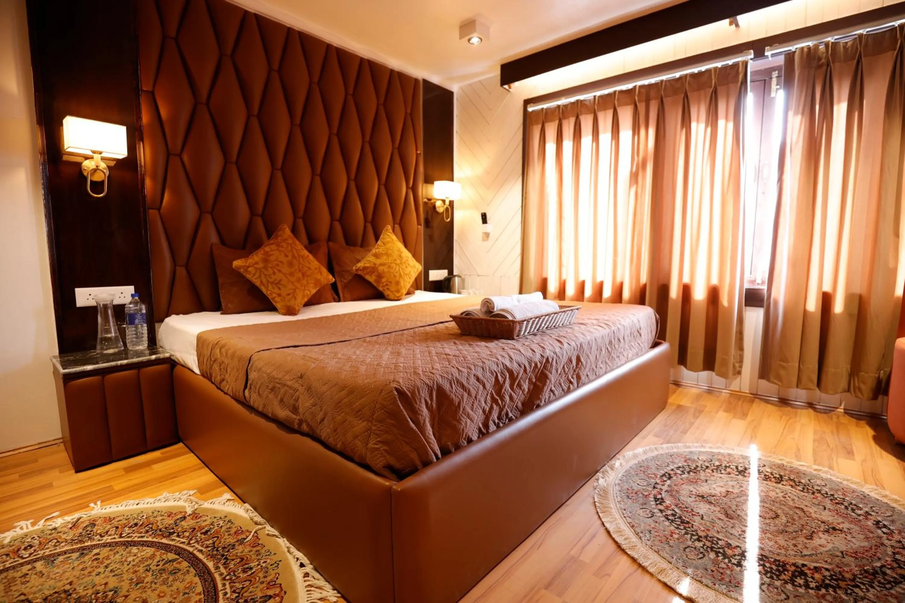 Bed in Walisons Peace Resort