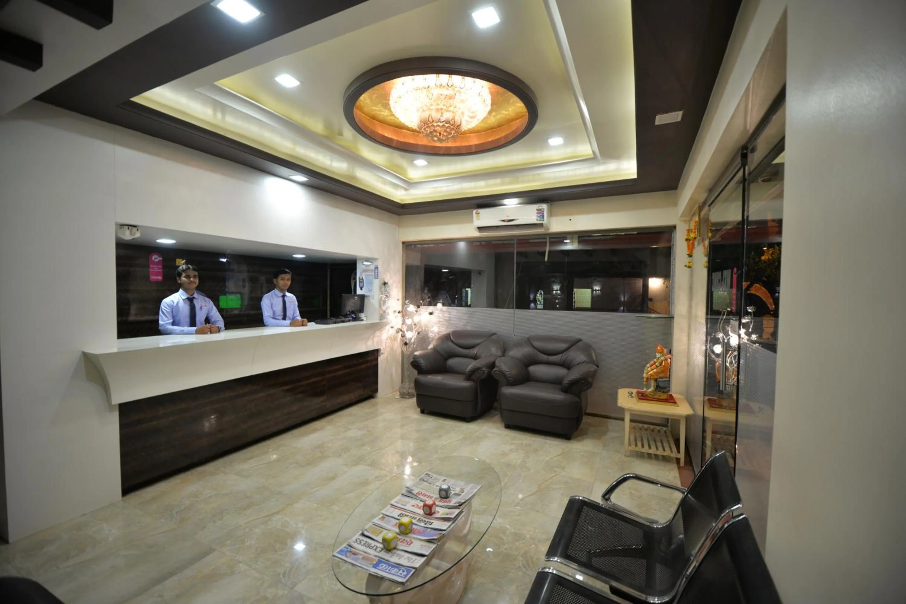 Lobby or reception in Hotel Radhe Krishna