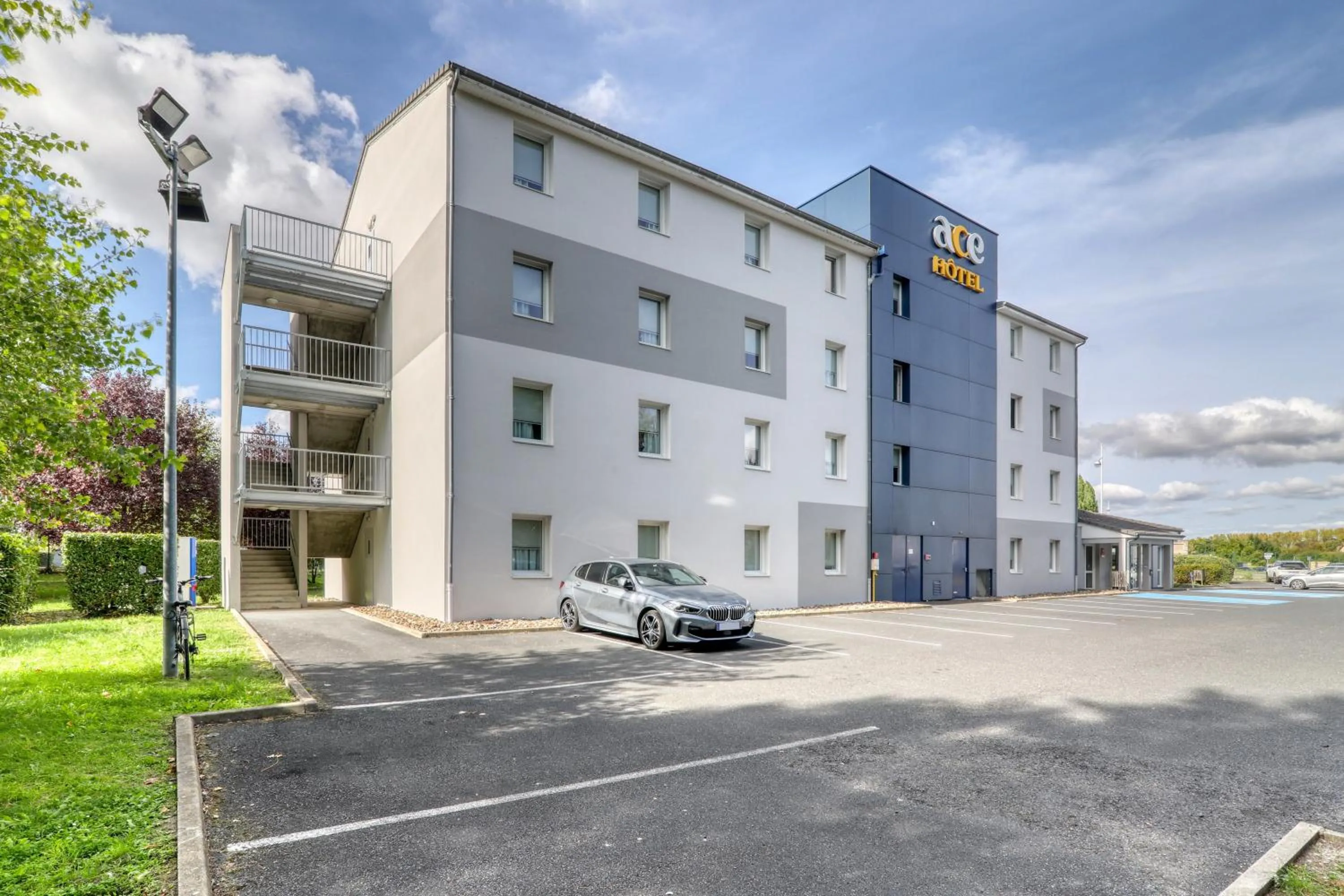 Property building in Ace Hotel Riom