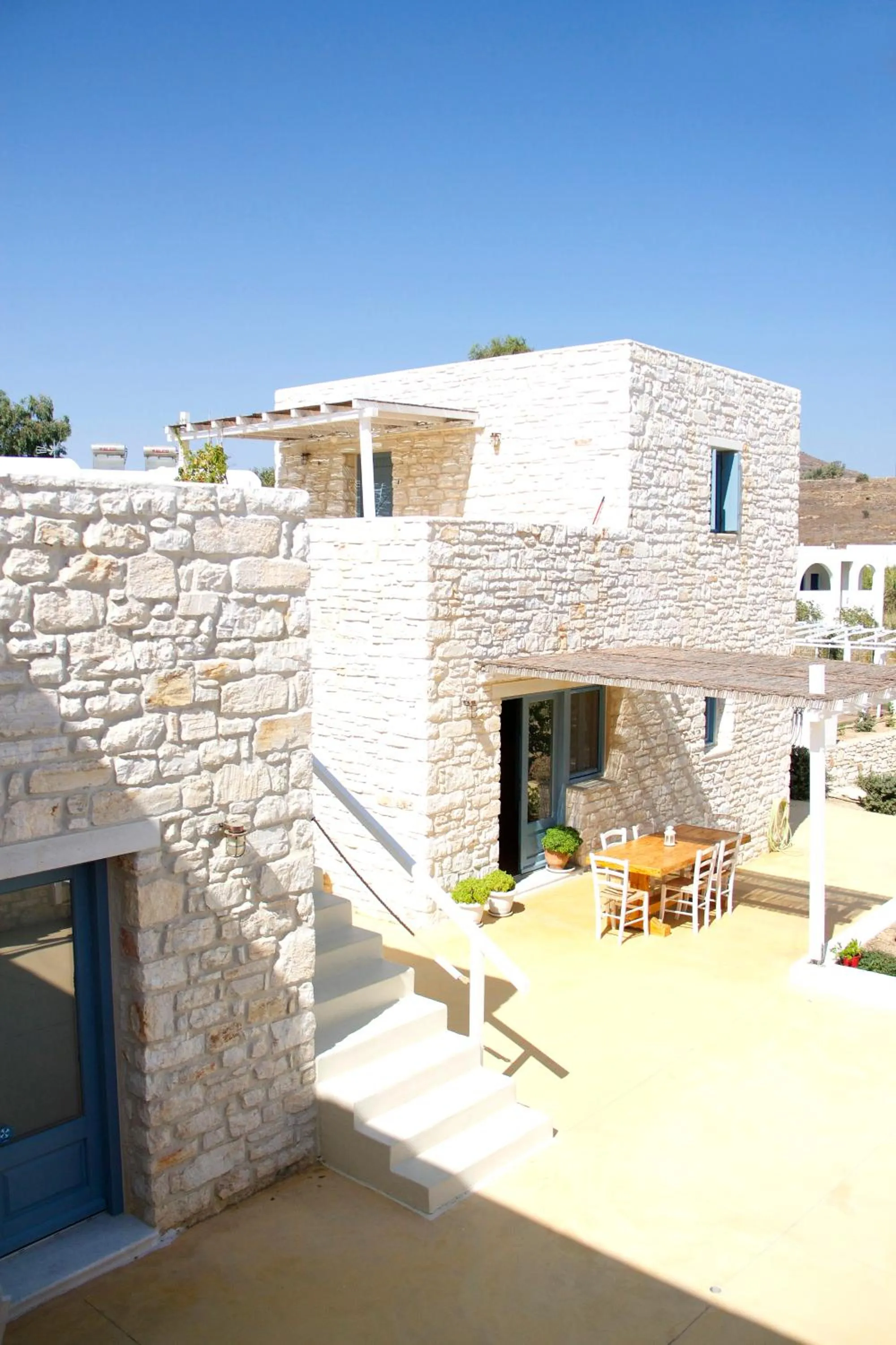 Garden view in Nomads House