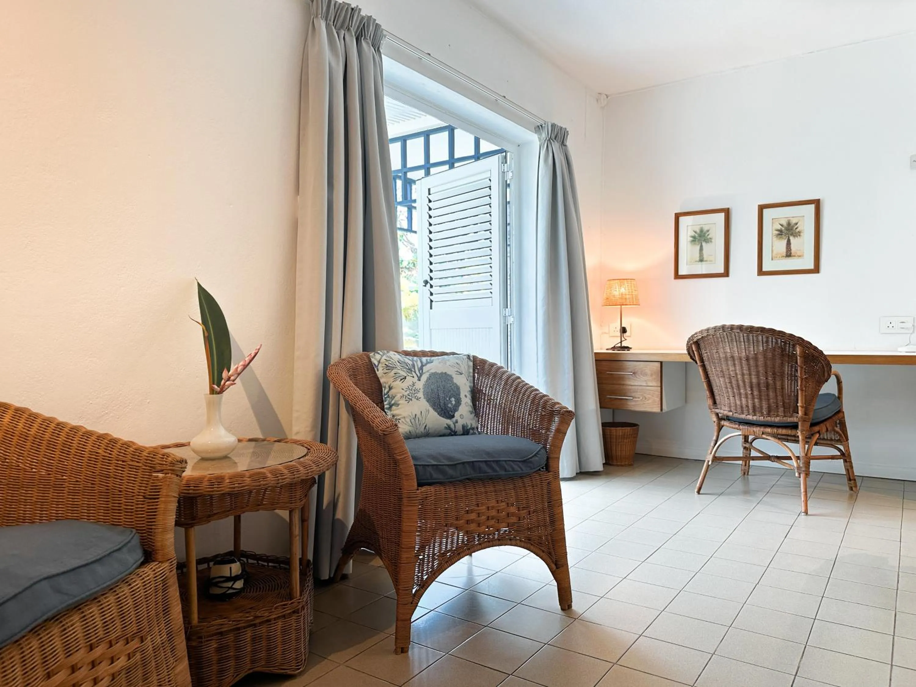 Seating area in Blue Bird