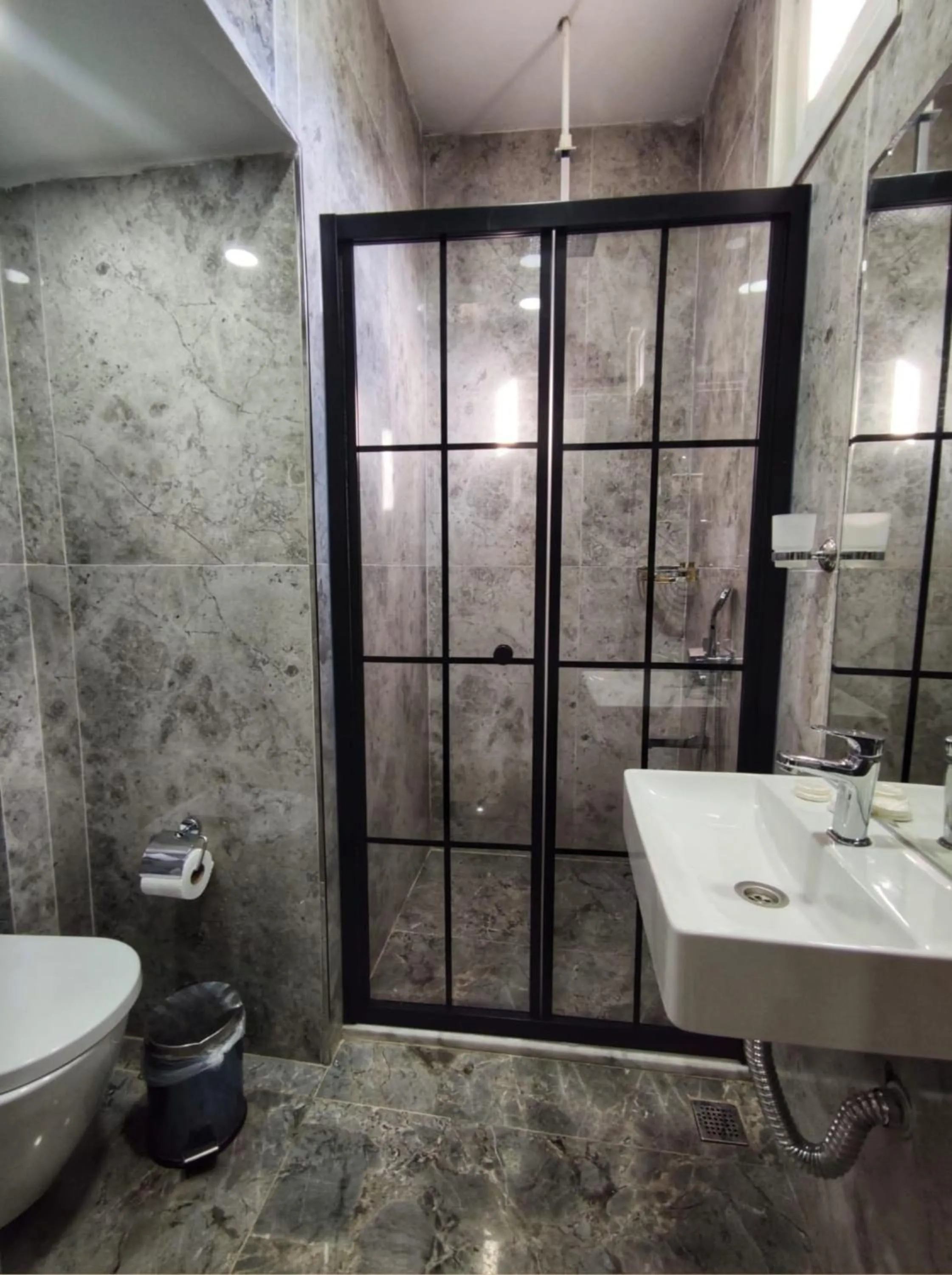 Shower in The Golden Pera's Hotel & Spa