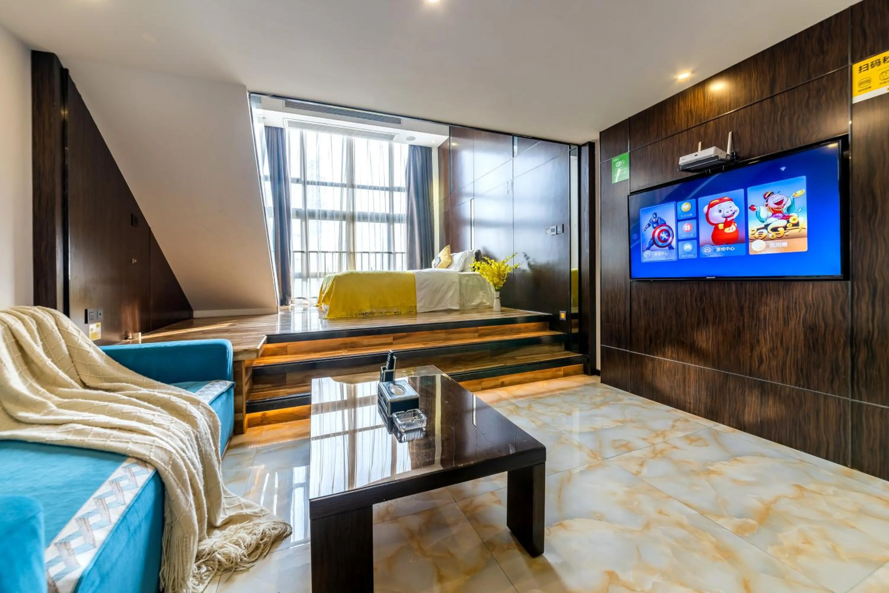 Bed in Lavender Apartment Branch