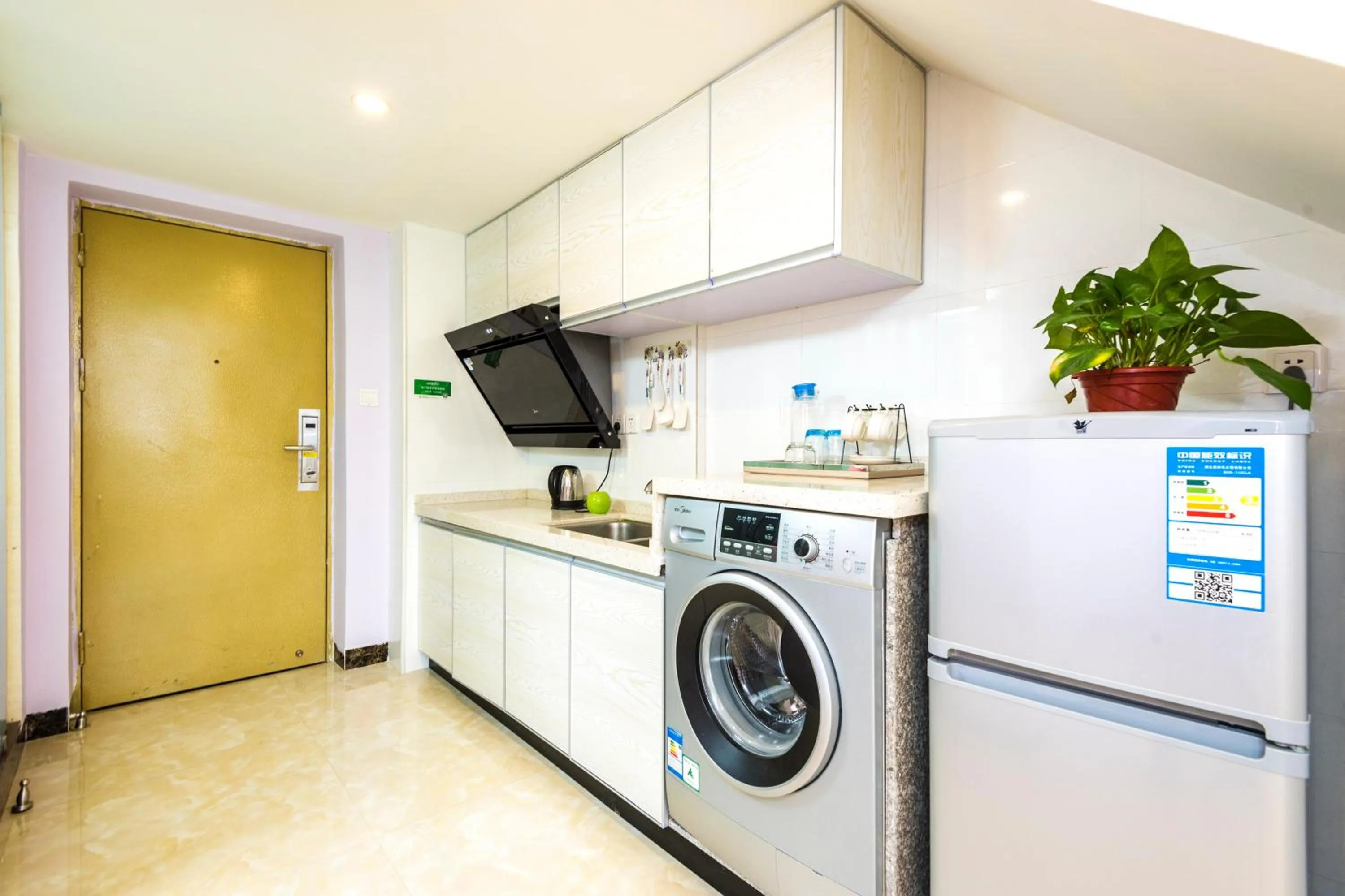 Lavender Apartment Branch