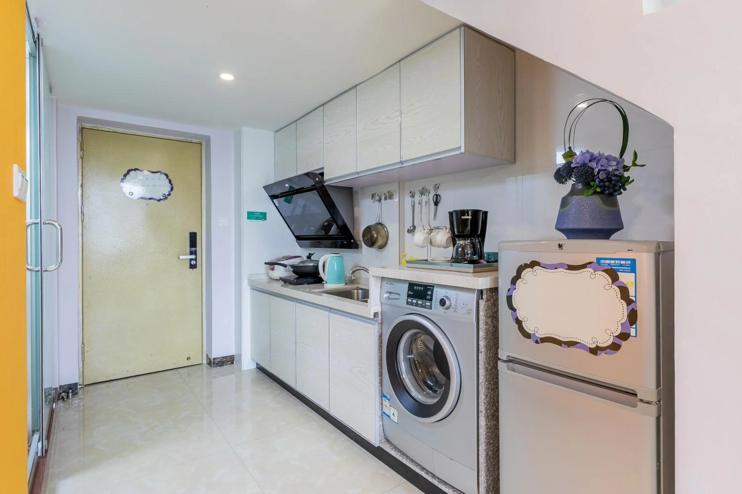 Lavender Apartment Branch