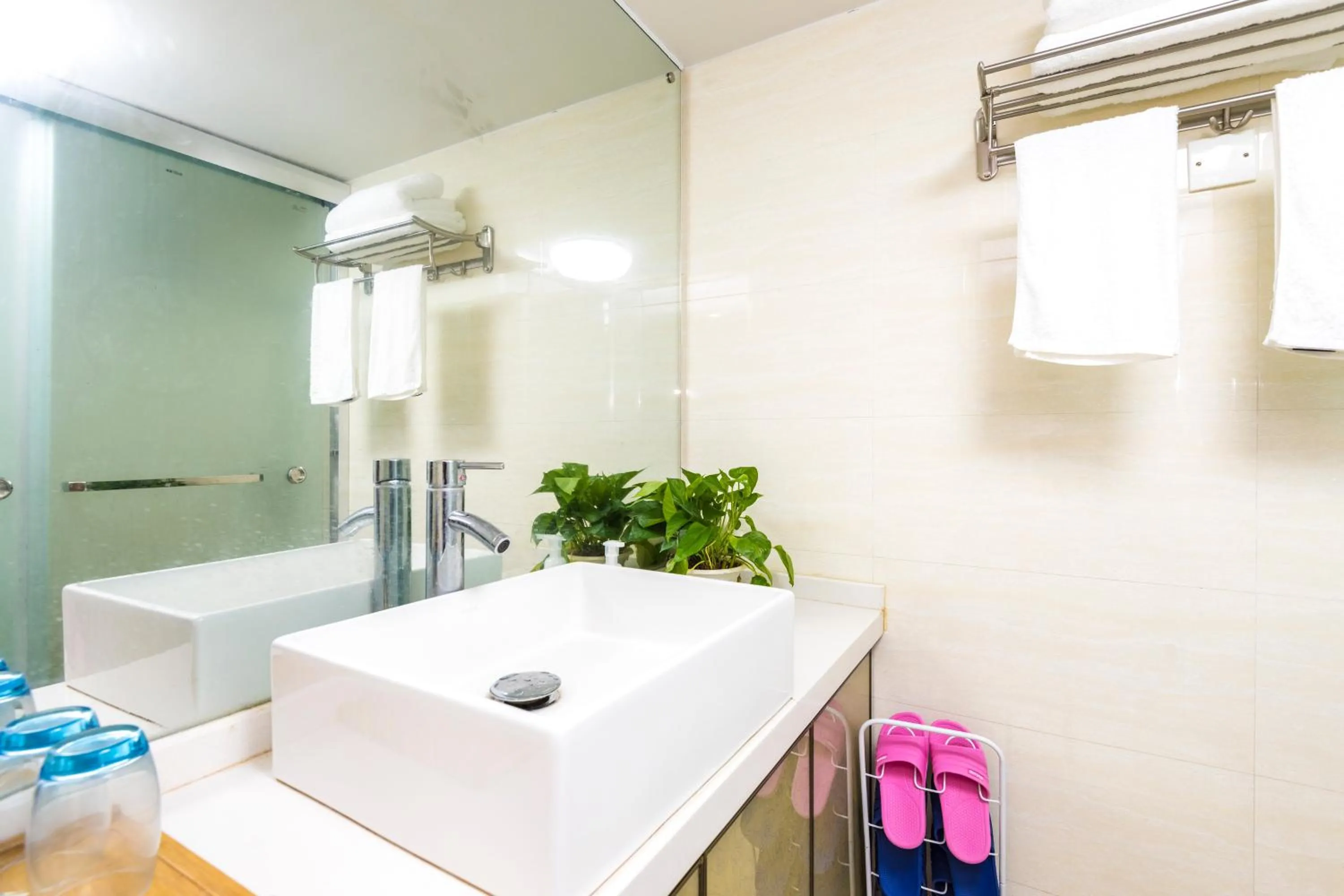 Bathroom in Lavender Apartment Branch