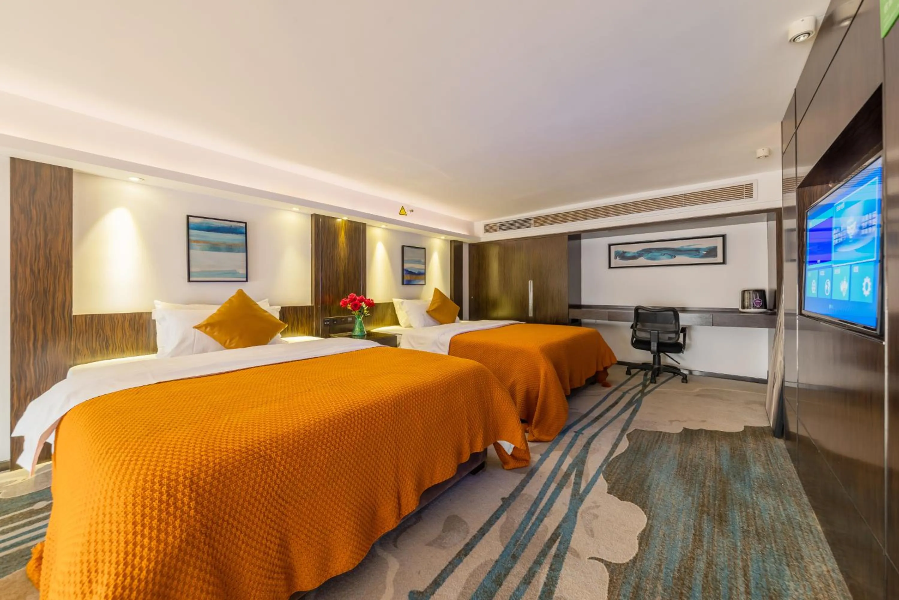 Bed in Lavender Apartment Branch