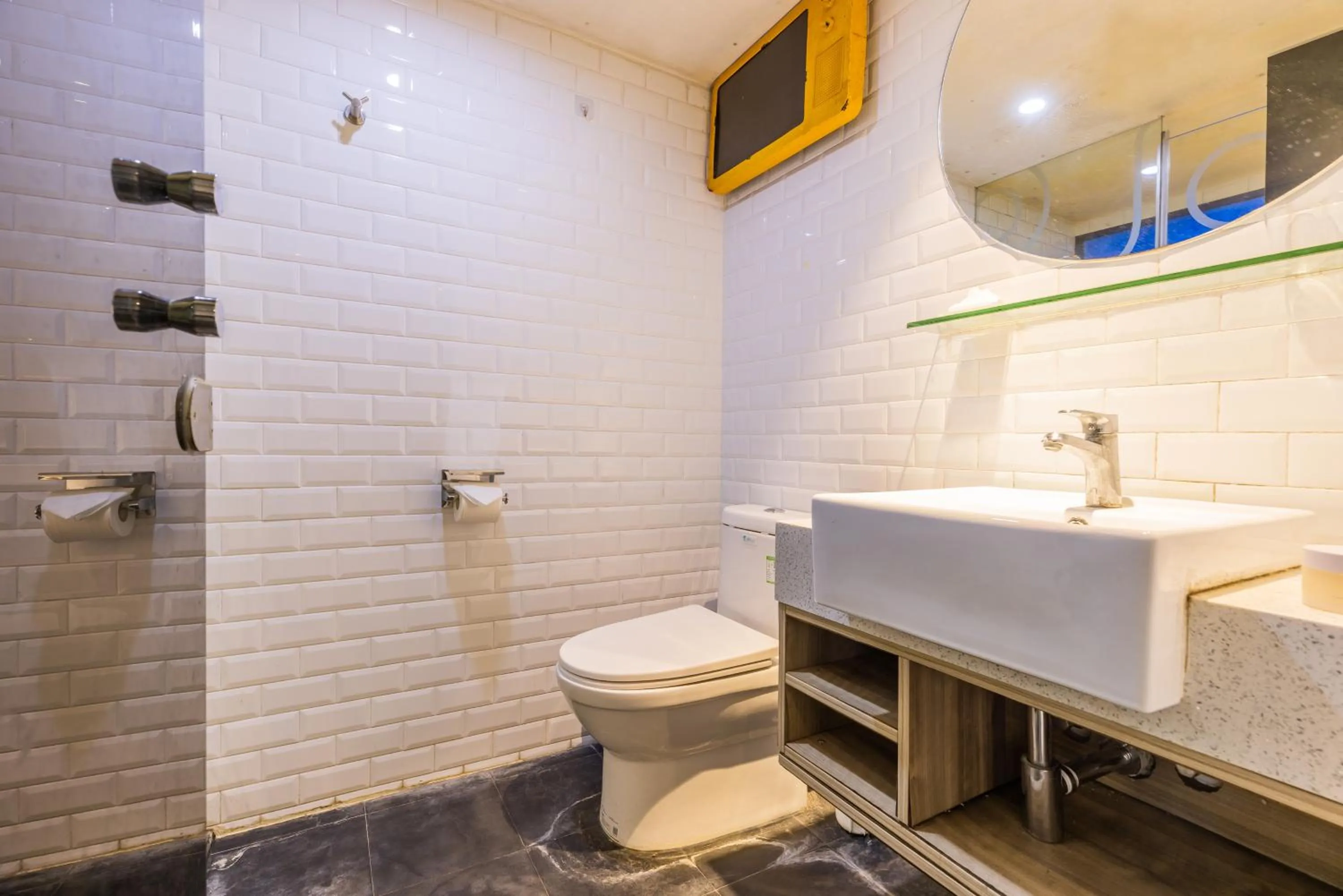 Lavender Apartment Branch