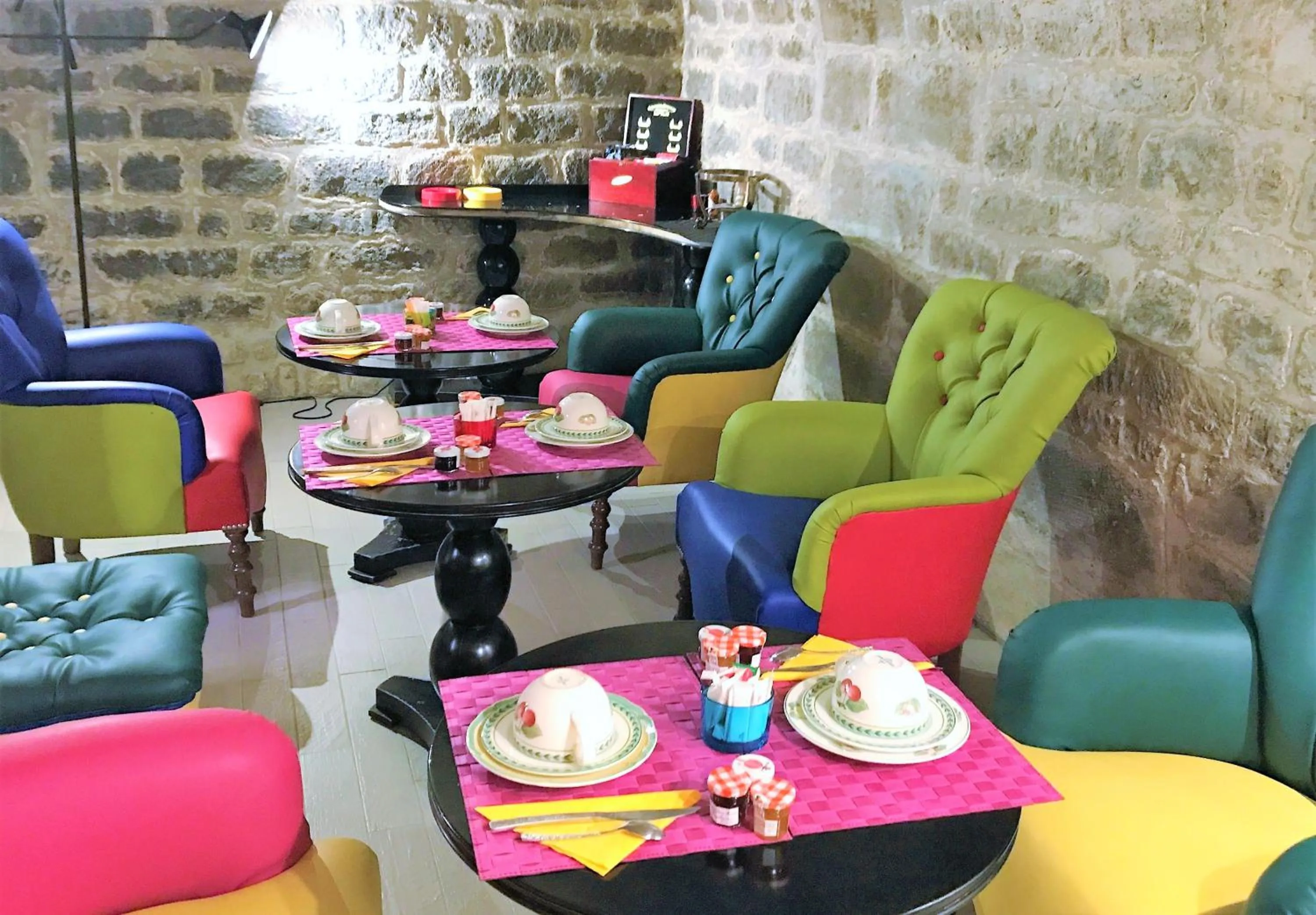 Breakfast in Prince de Conde