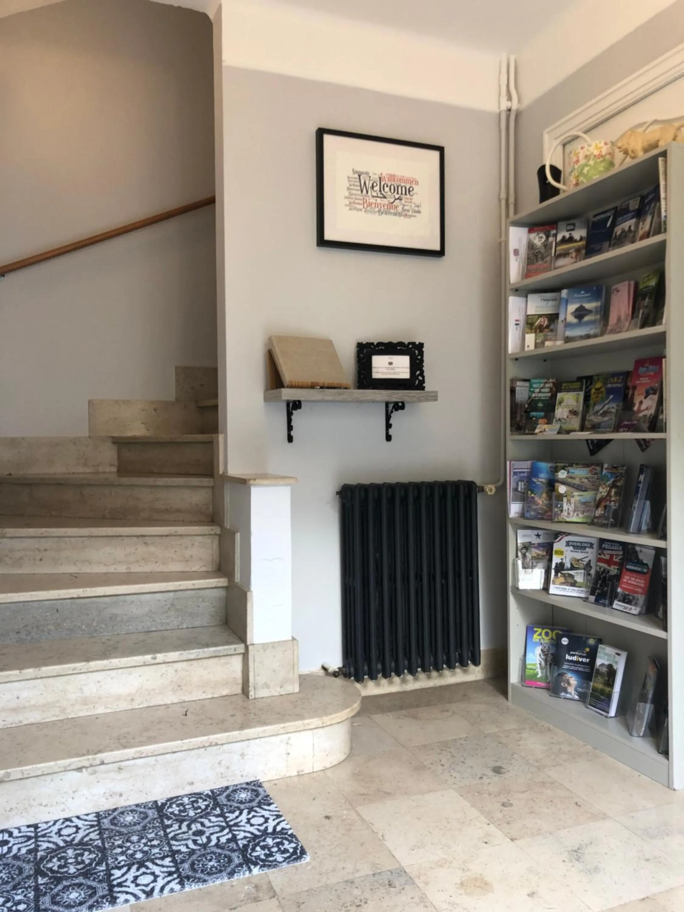 Facade/entrance in No 6 B&B