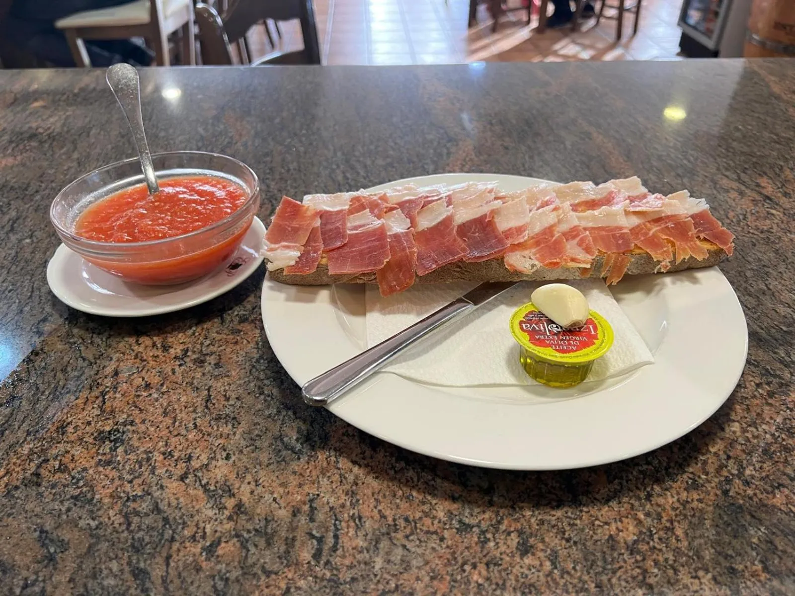 Breakfast in Hotel Restaurante Dama de Baza