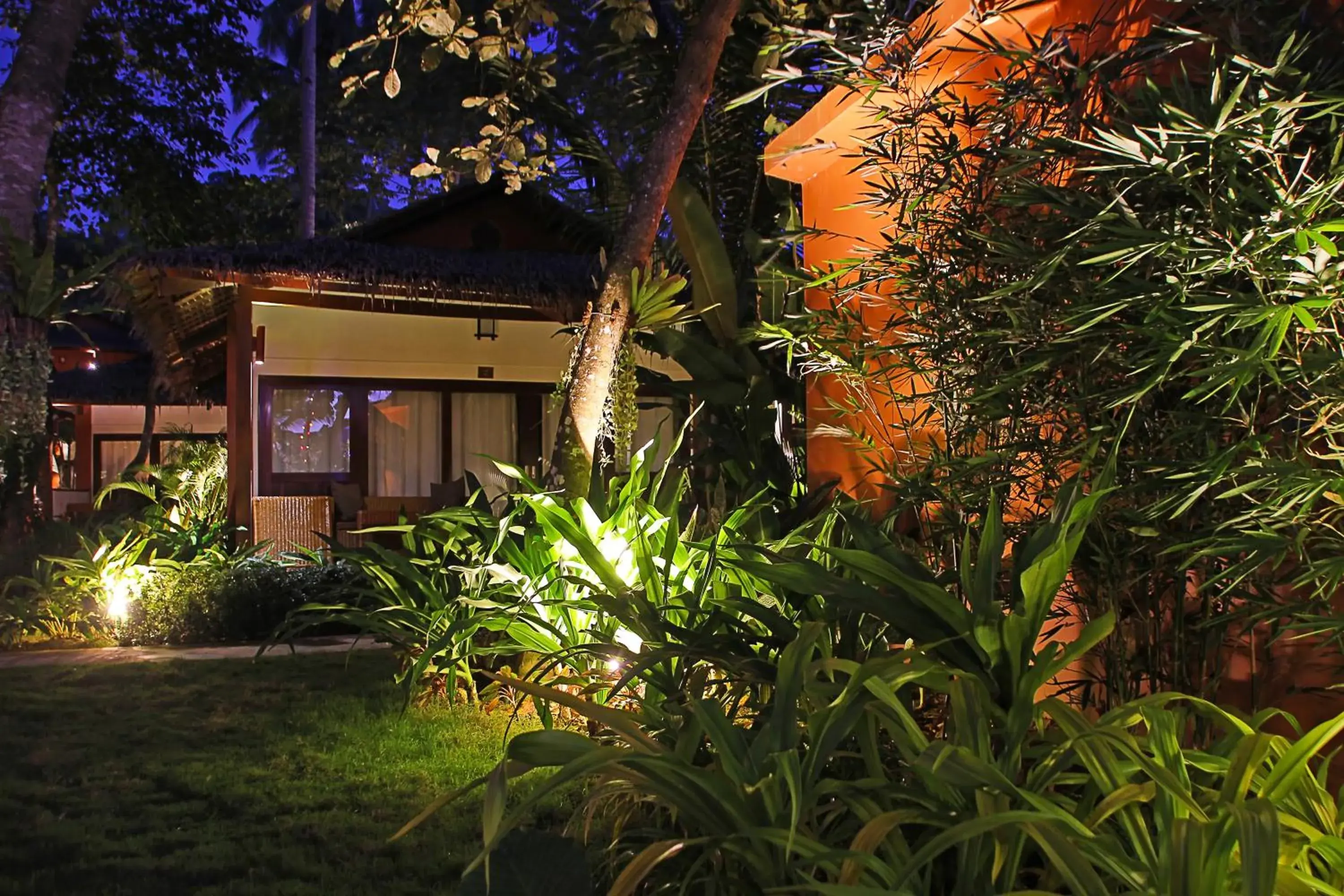 Deluxe Cottage with Garden View in Last Frontier Beach Resort - Adults Only Deluxe Cottage with Garden View in Last Frontier Beach Resort - Adults Only