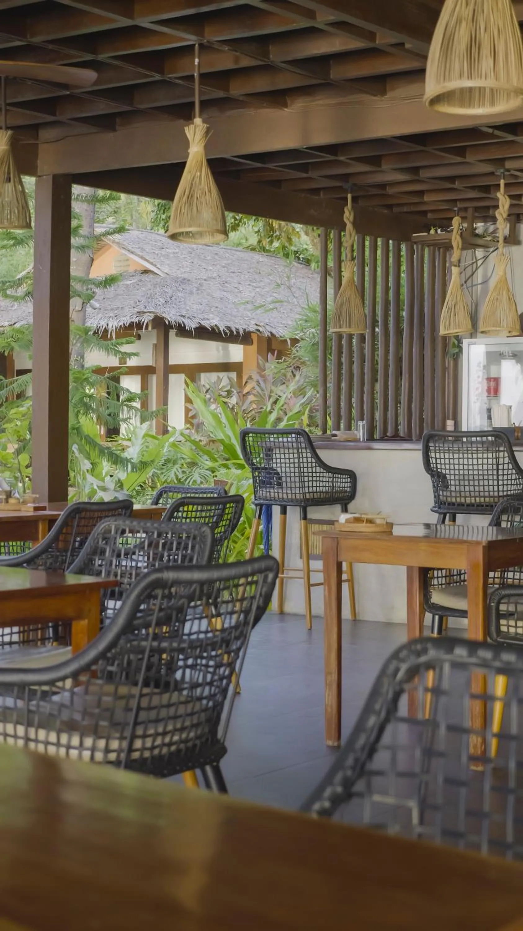 Restaurant/places to eat in Last Frontier Beach Resort - Adults Only