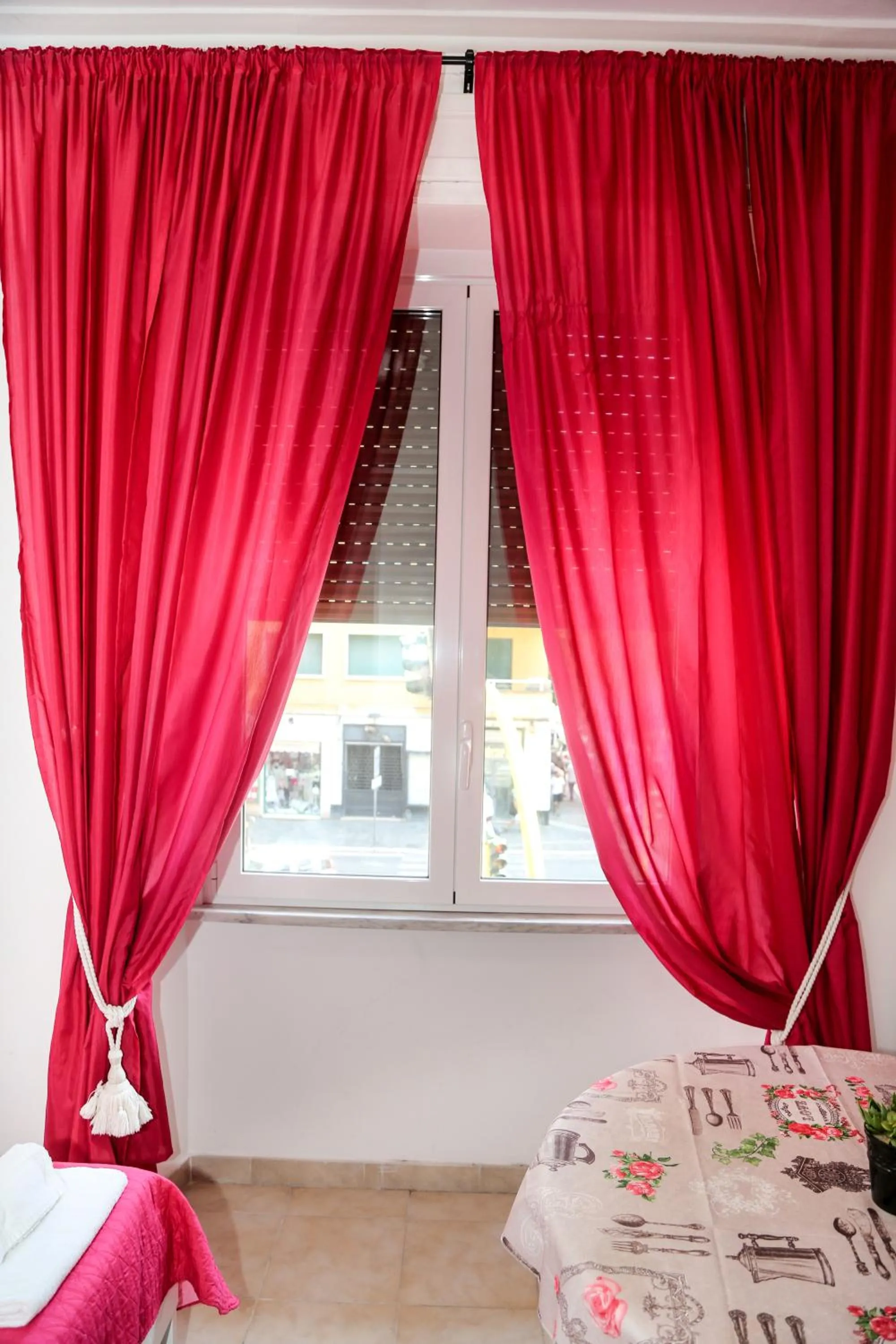 View (from property/room), Bed in Gateway Residence
