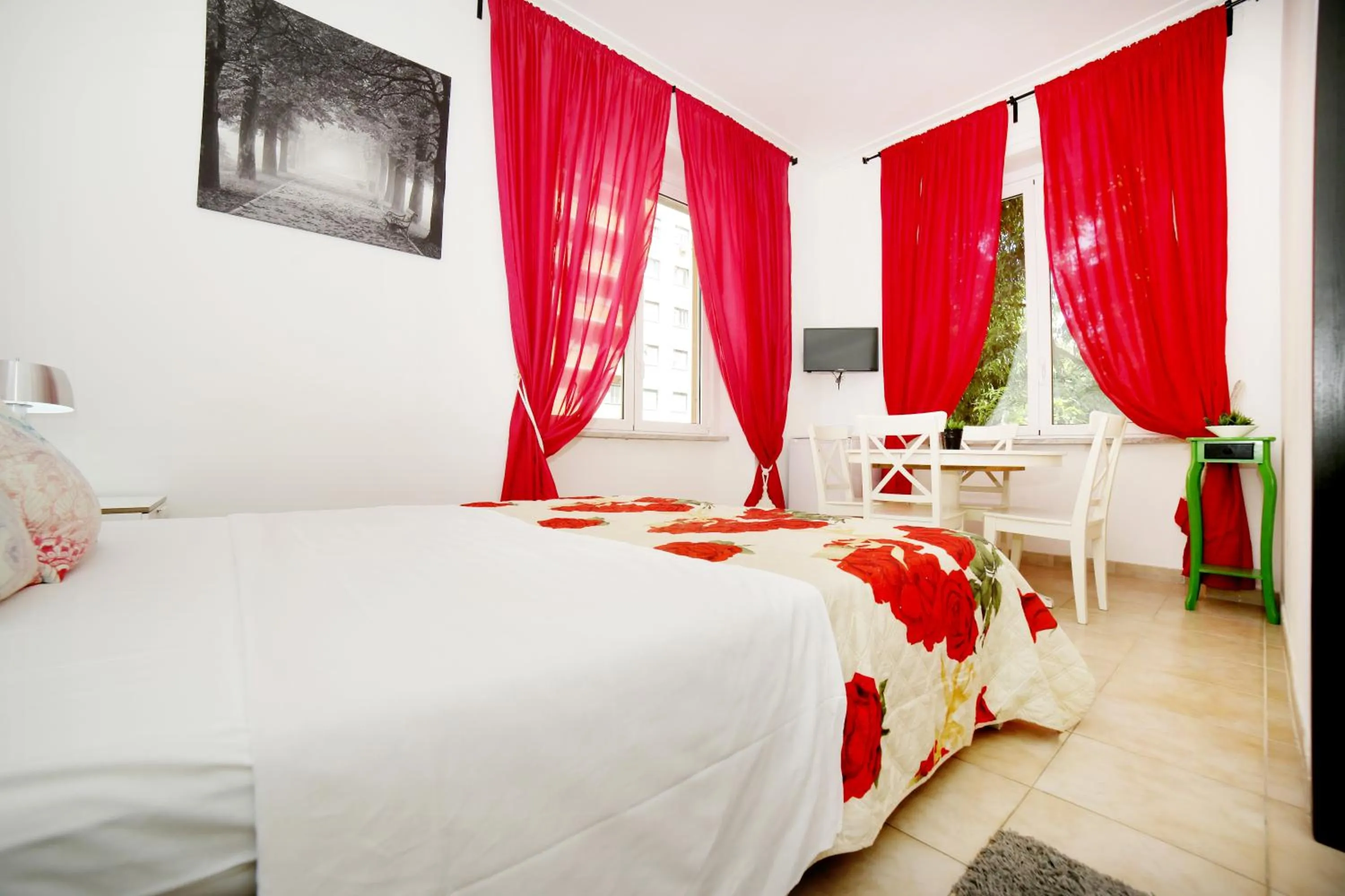 Photo of the whole room, Bed in Gateway Residence