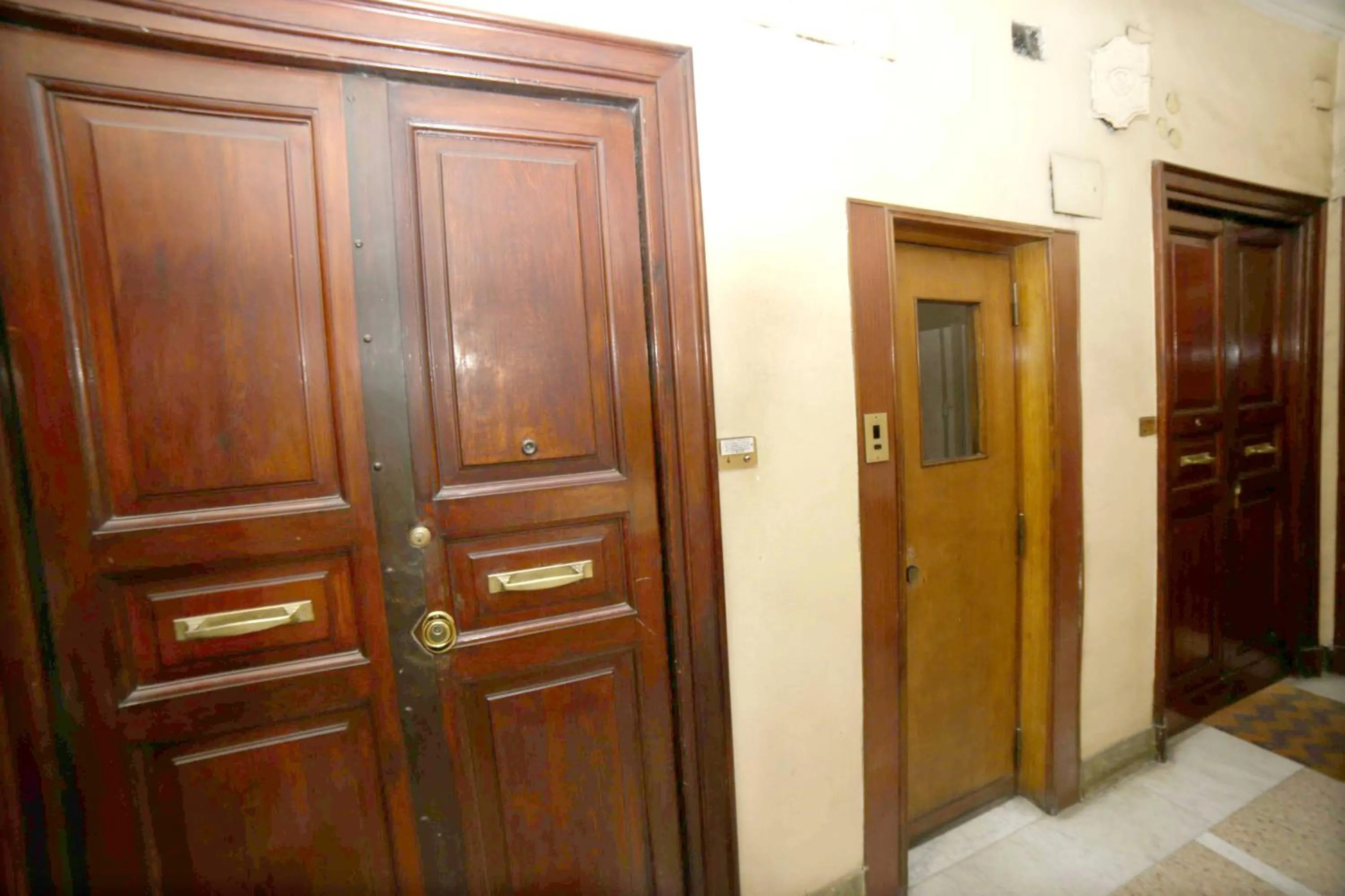 Facade/entrance in Gateway Residence