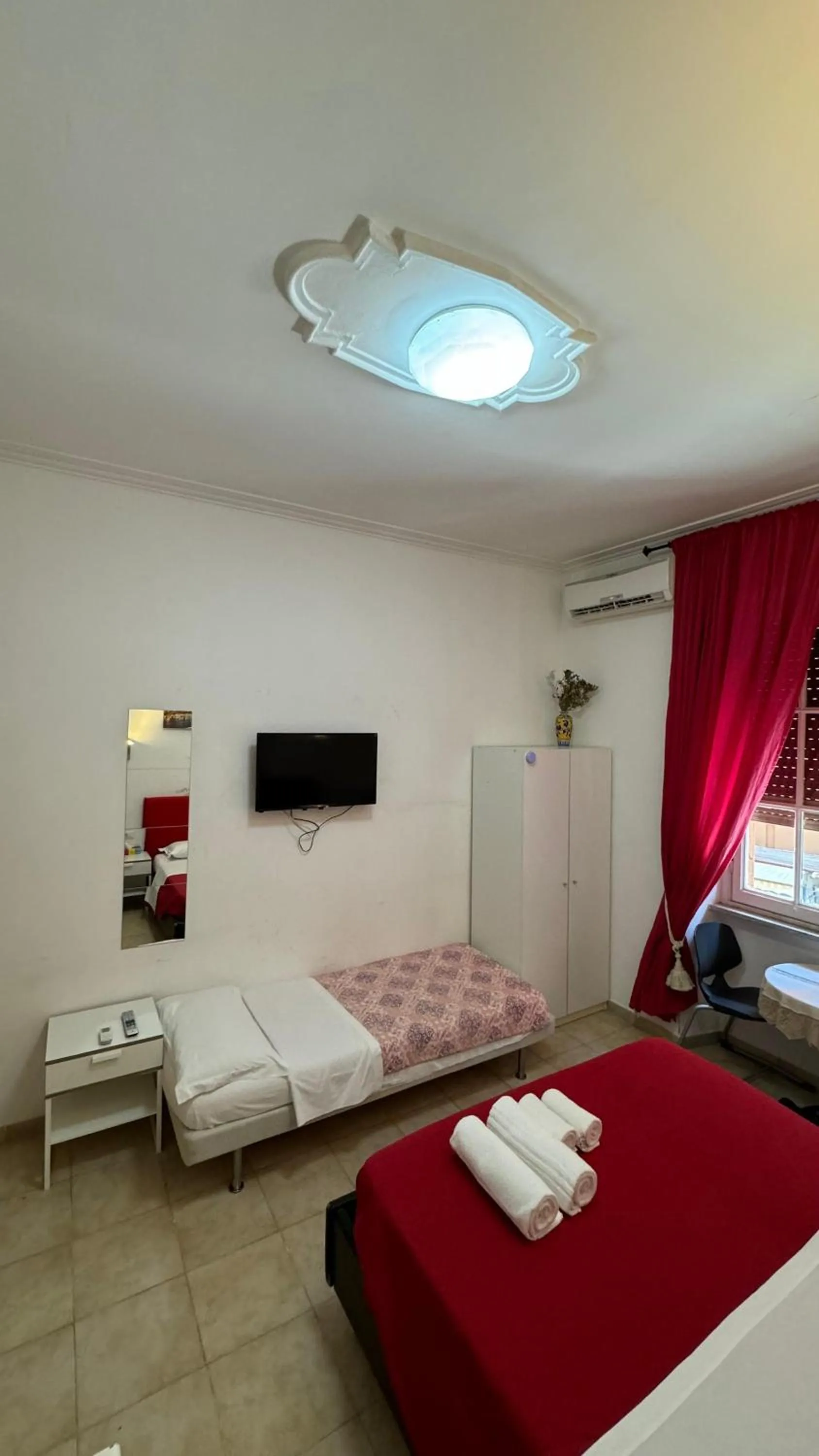 Bed in Gateway Residence