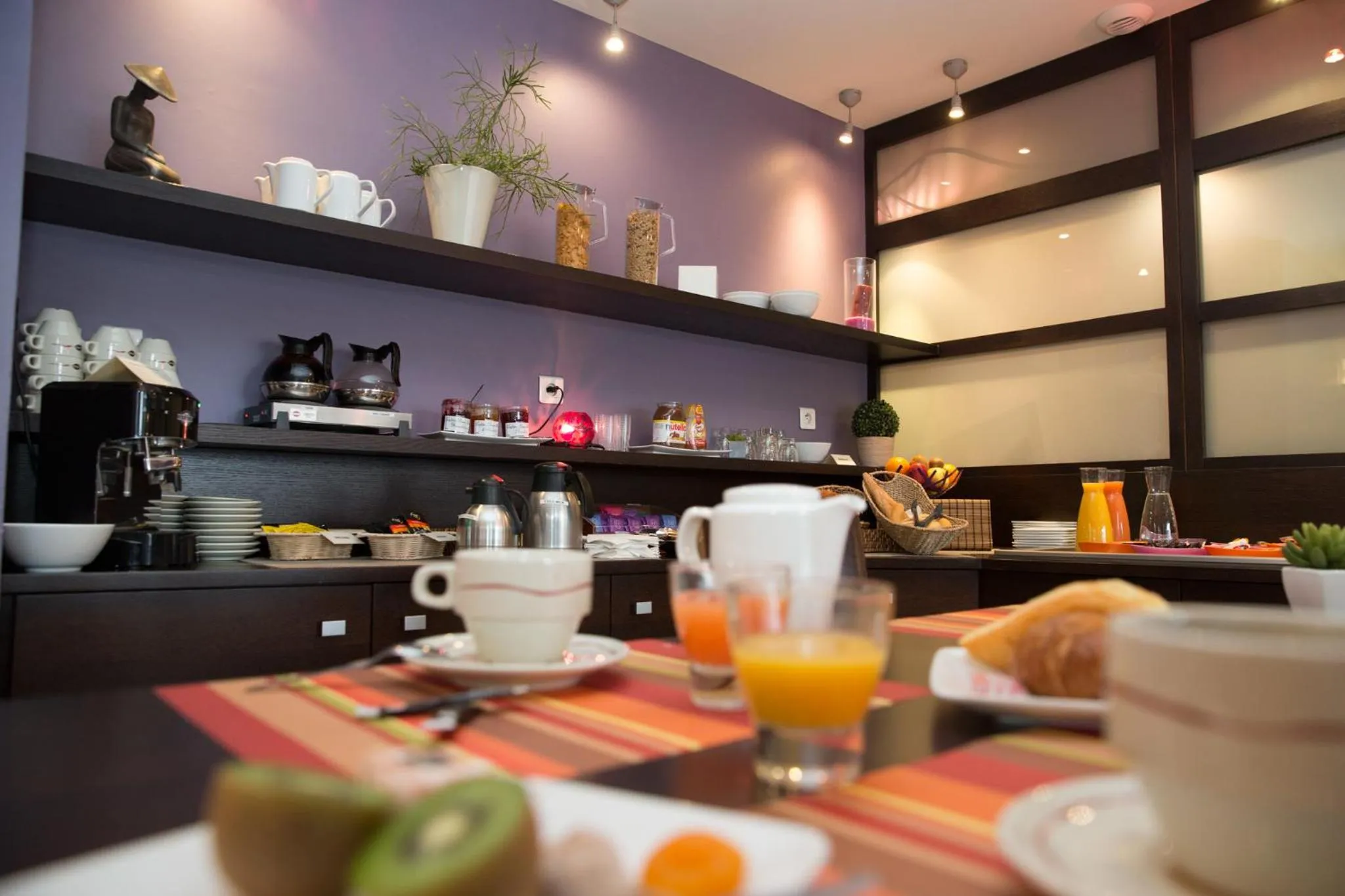 Breakfast in Le Ceïtya