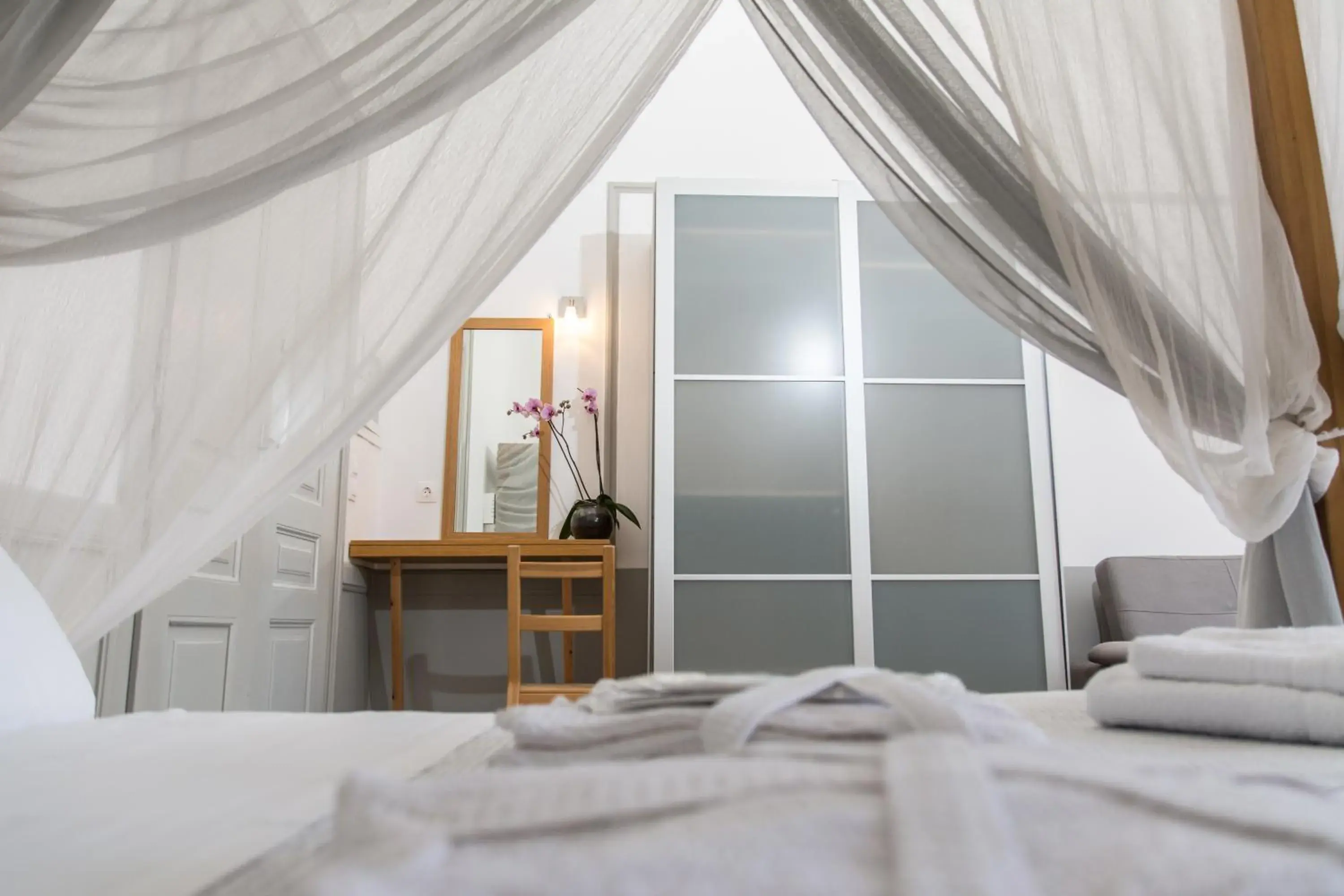 Junior Suite with Sea View and Balcony in Douskos Guesthouse Junior Suite with Sea View and Balcony in Douskos Guesthouse