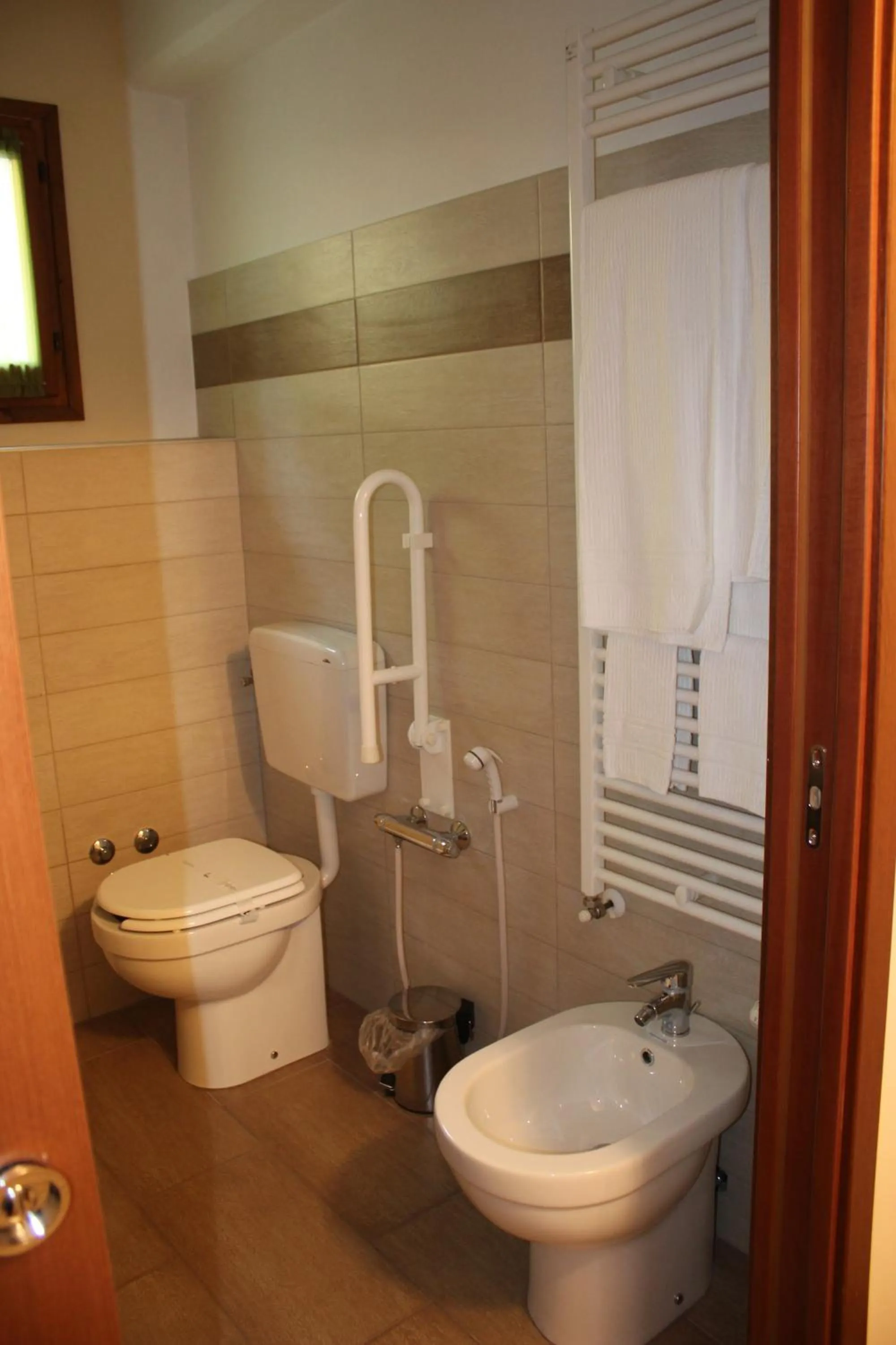 Bathroom in Albergo Ristorante Bismantova