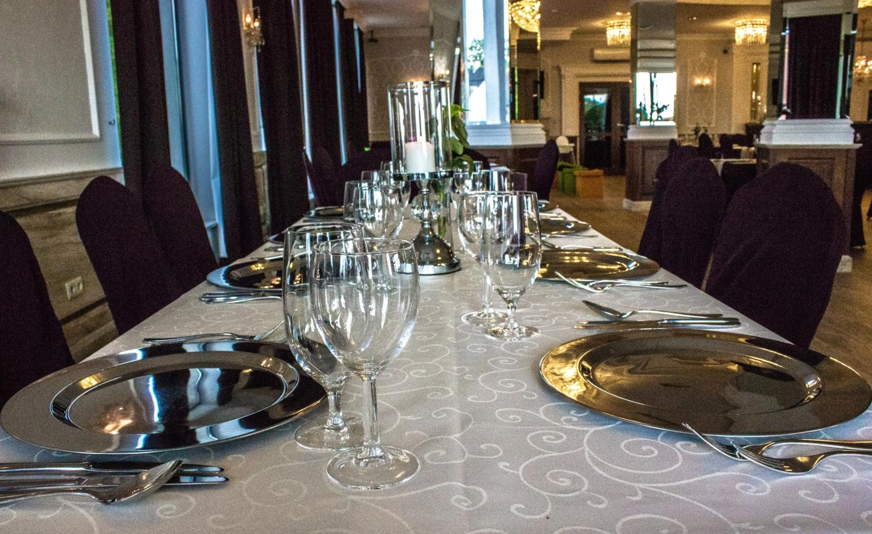 Restaurant/places to eat in Jasek Premium Hotel Wrocław