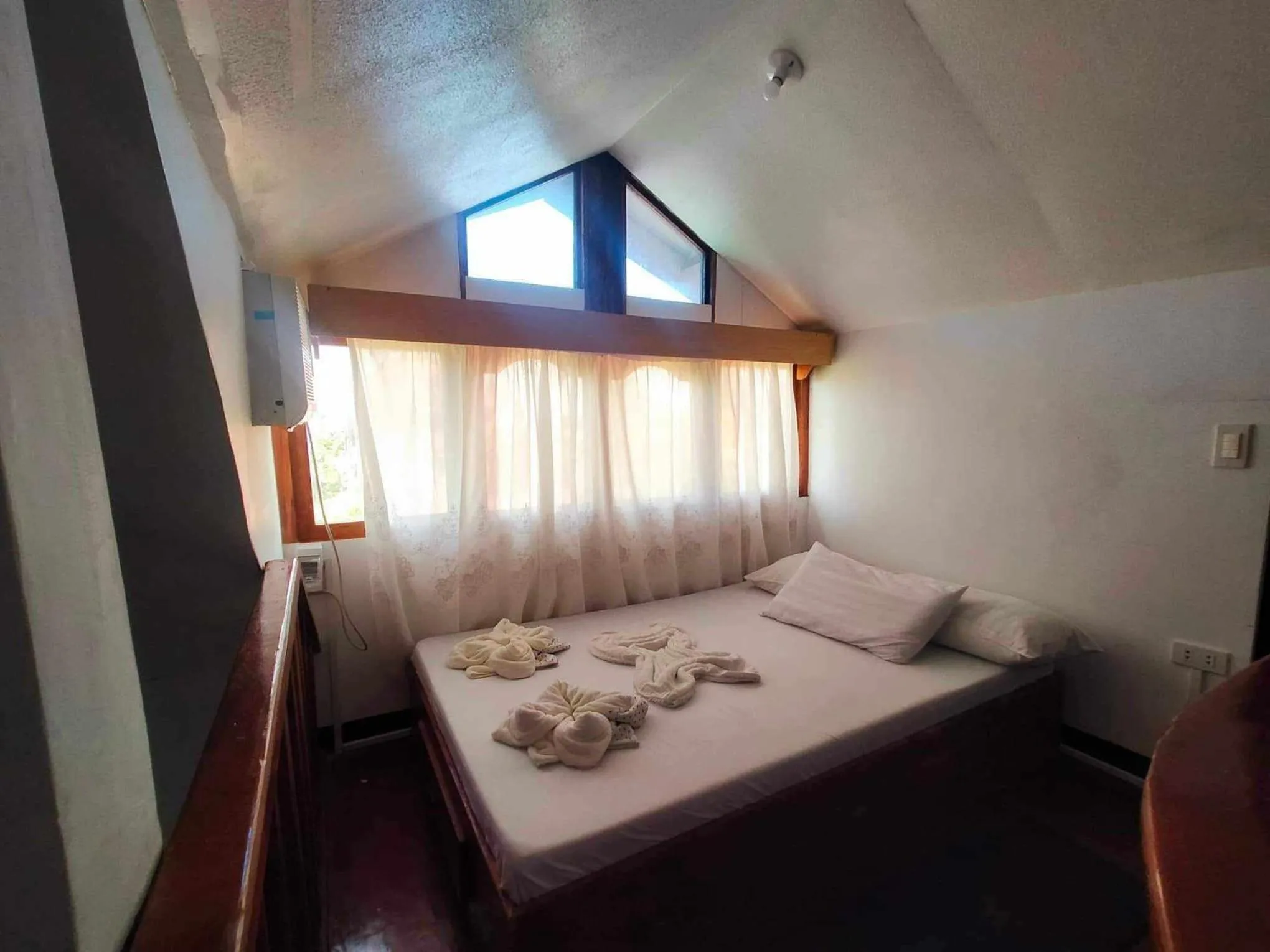 Bed in Pagudpud Rinnovati