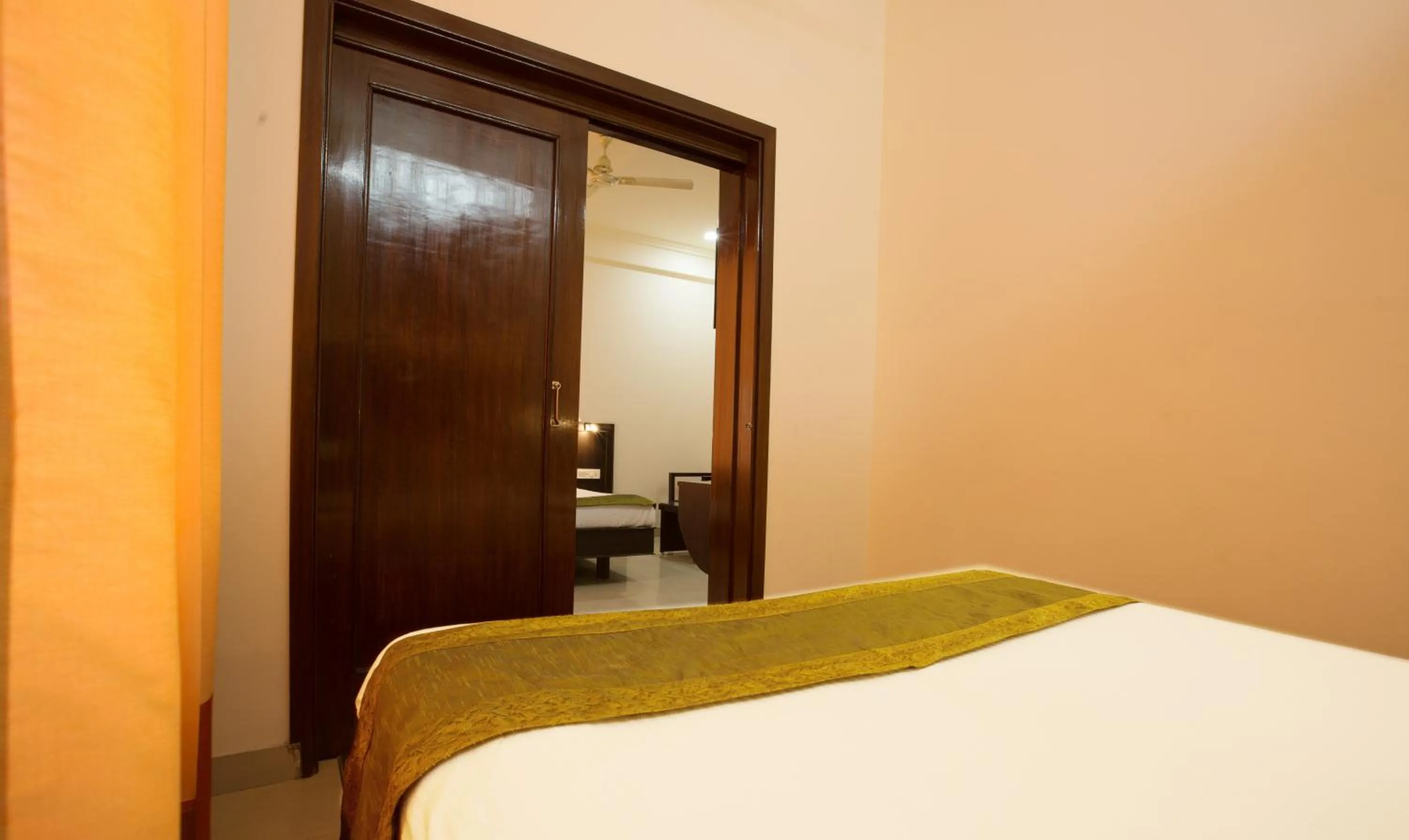 Bedroom in Treebo Dee Intercontinental Amritsar