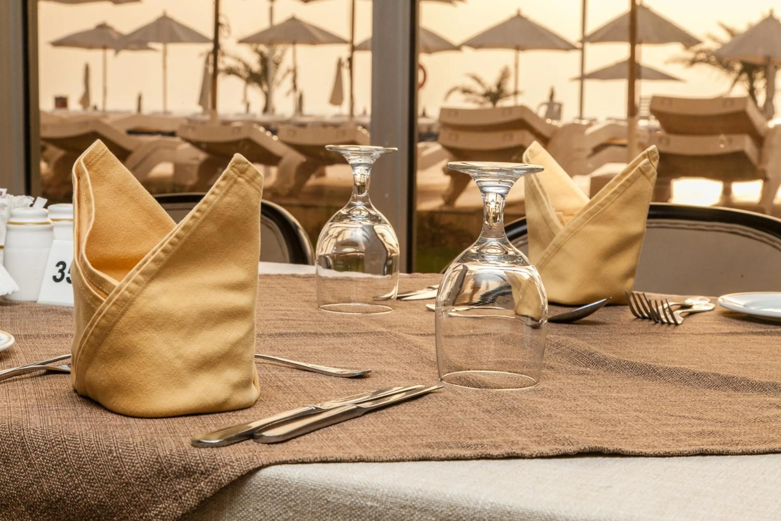 Restaurant/places to eat in Sharjah Carlton Hotel