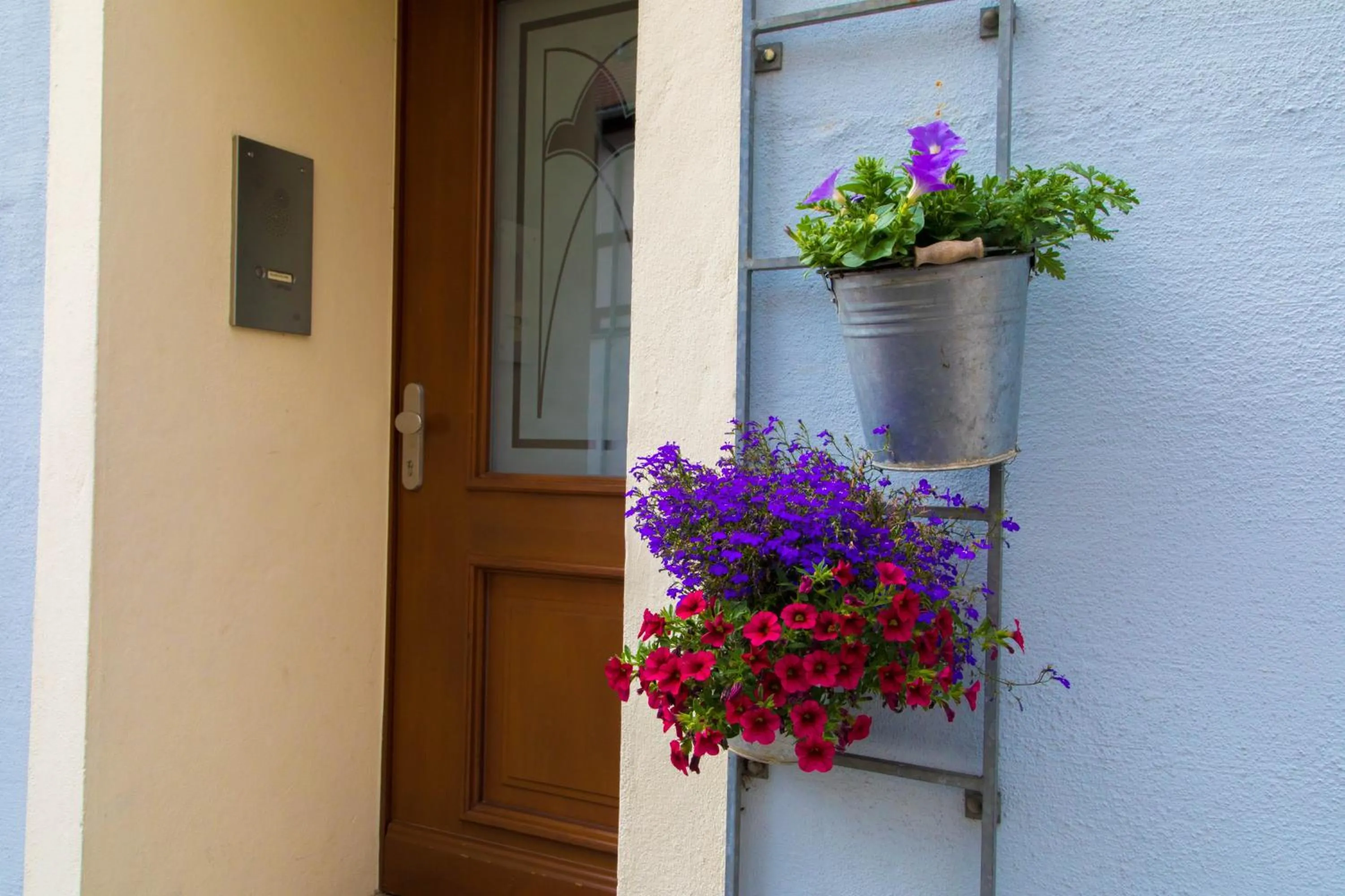 Facade/entrance in Hotel Blaue Blume