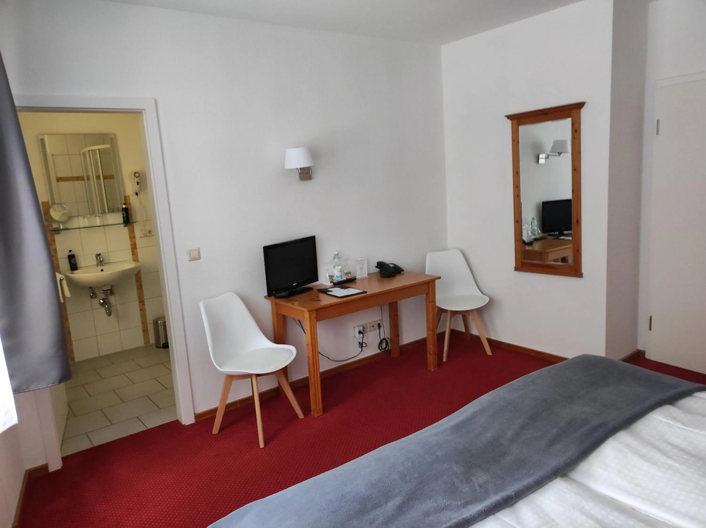 Bed in Hotel Blaue Blume