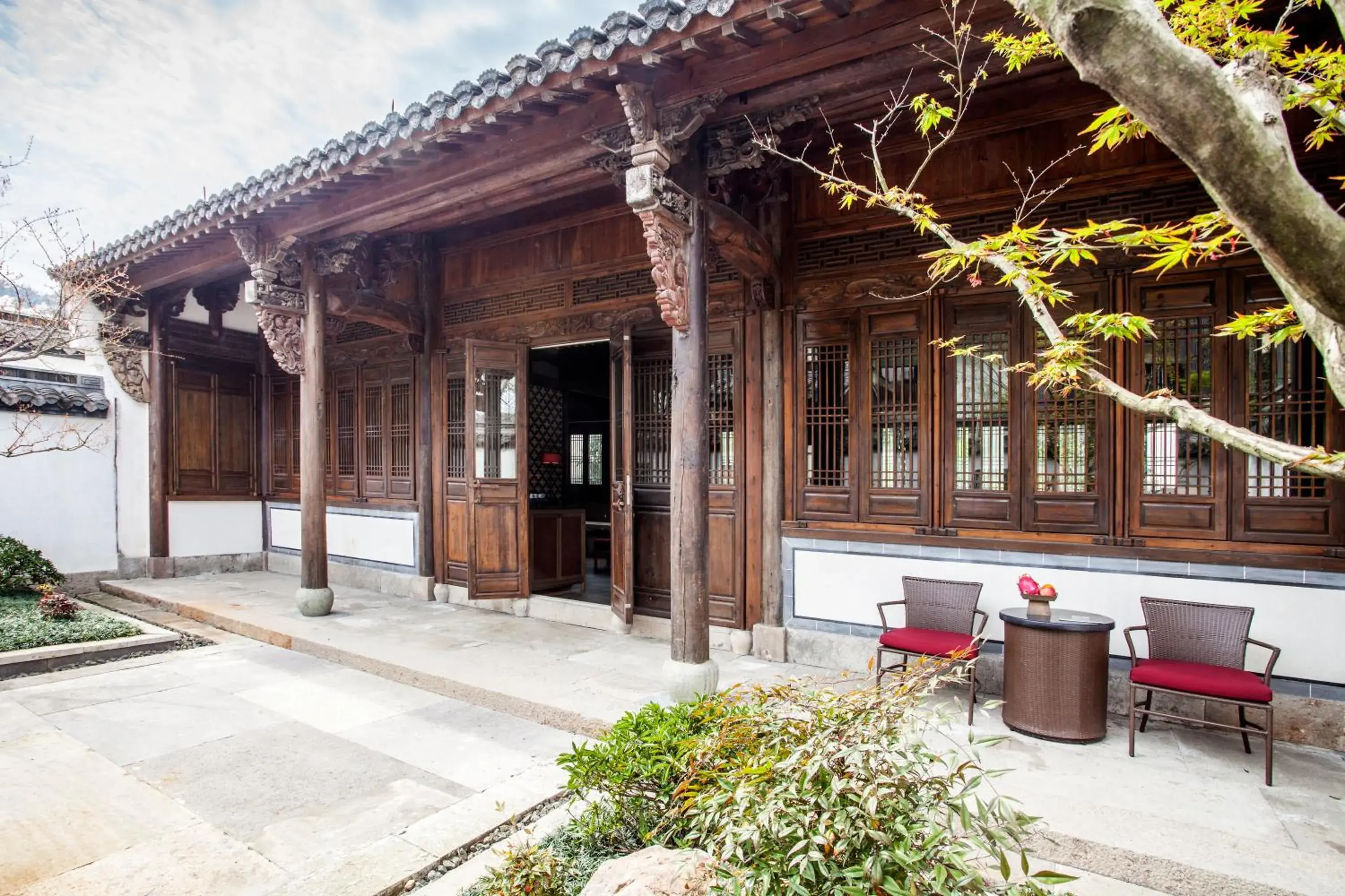 Studio with Lake View in Pusen Lanting Shaoxing Studio with Lake View in Pusen Lanting Shaoxing