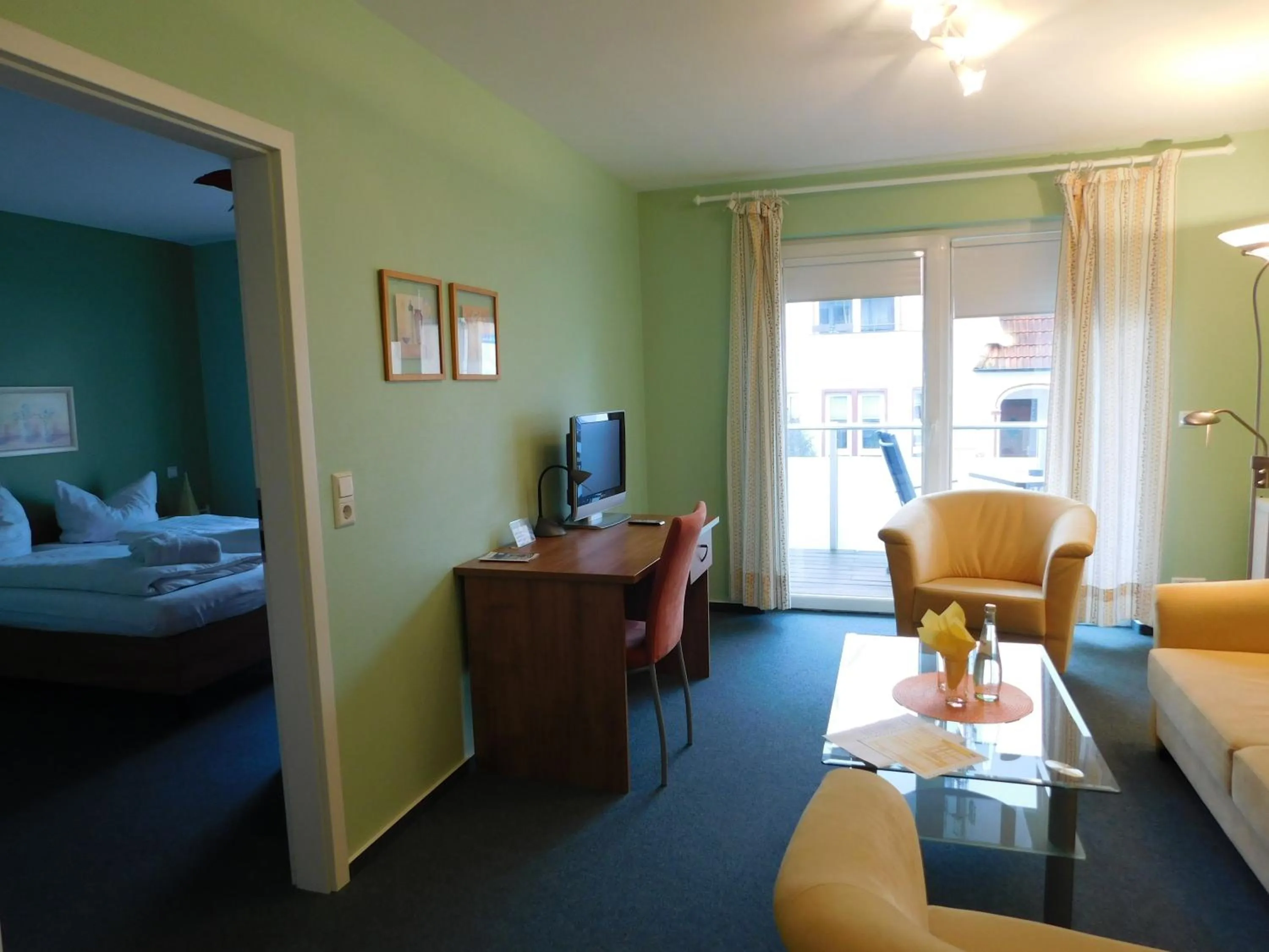 Photo of the whole room, Bed in Suite Hotel Villa Erika