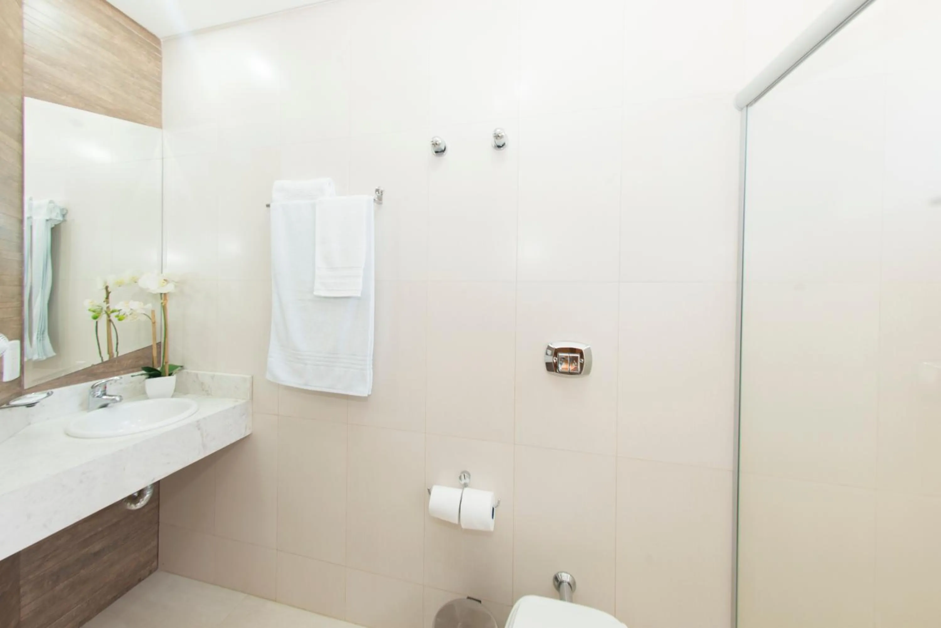 Bathroom in Regente Hotel