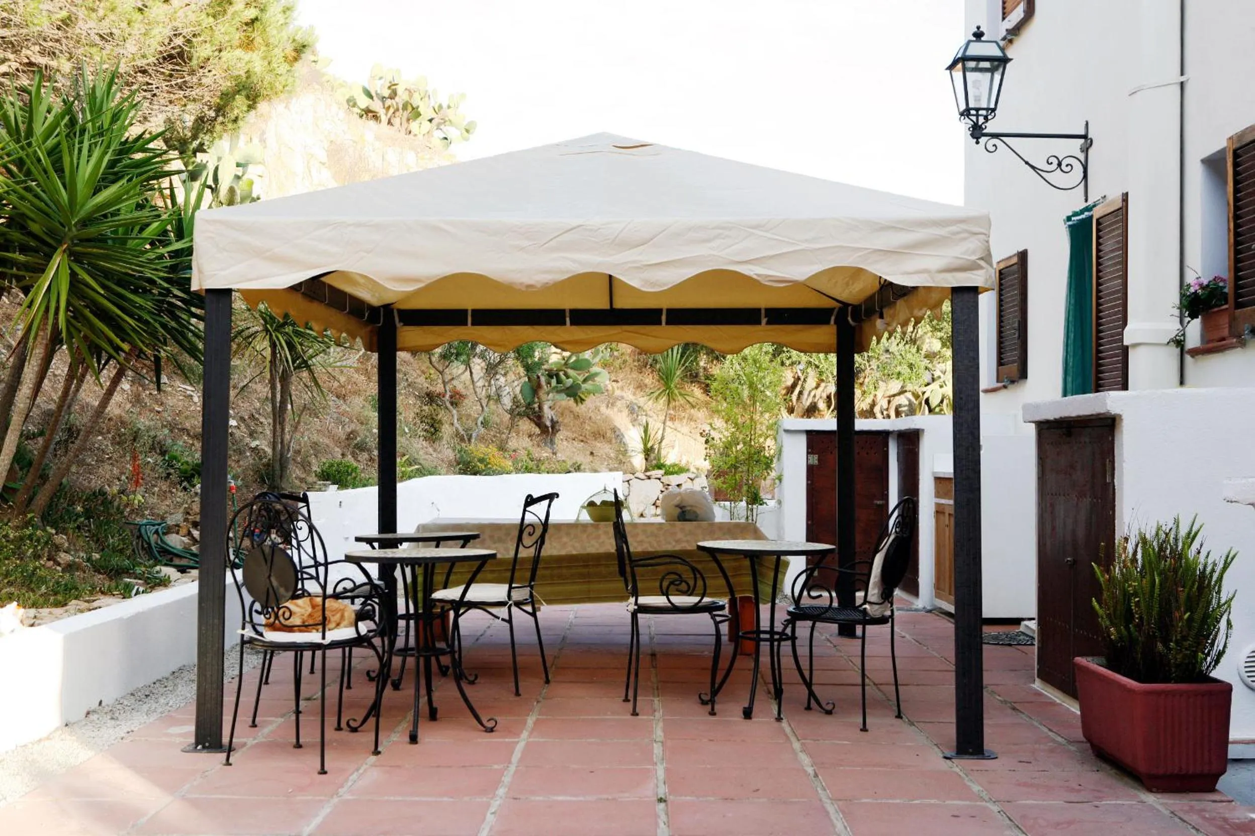 Property building in Casa Gallasso