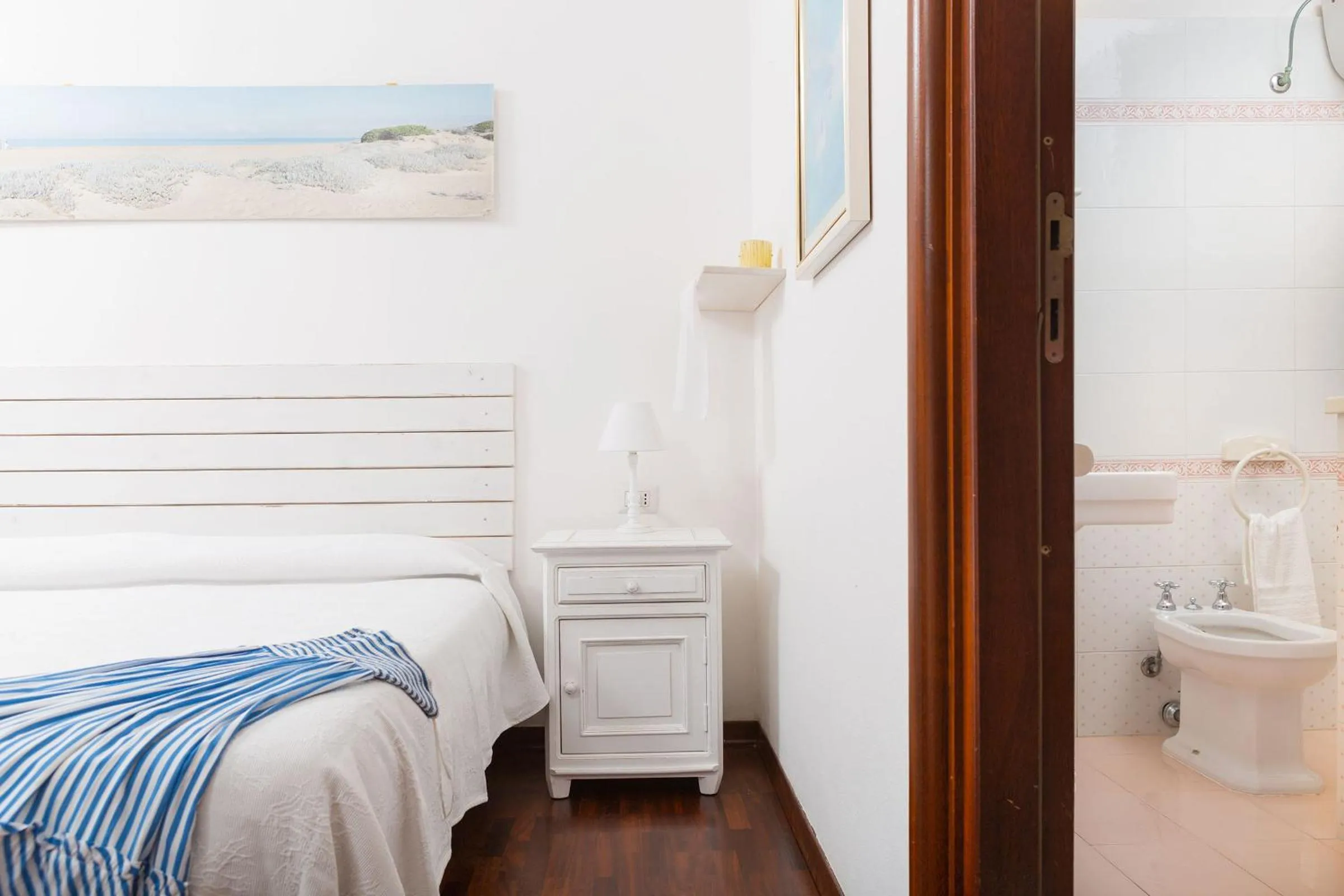 Photo of the whole room, Bed in Casa Gallasso