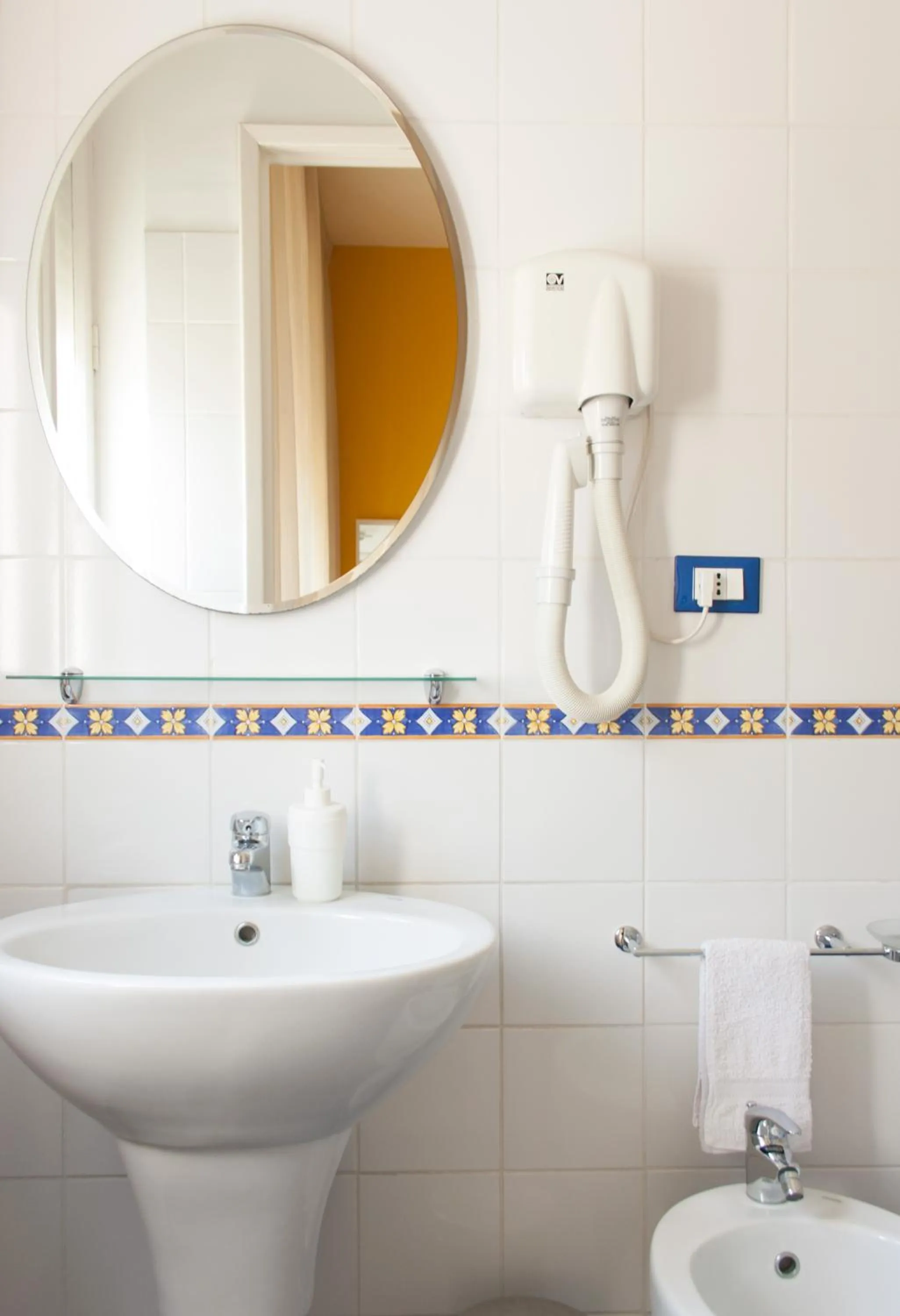 Bathroom in Artemisia