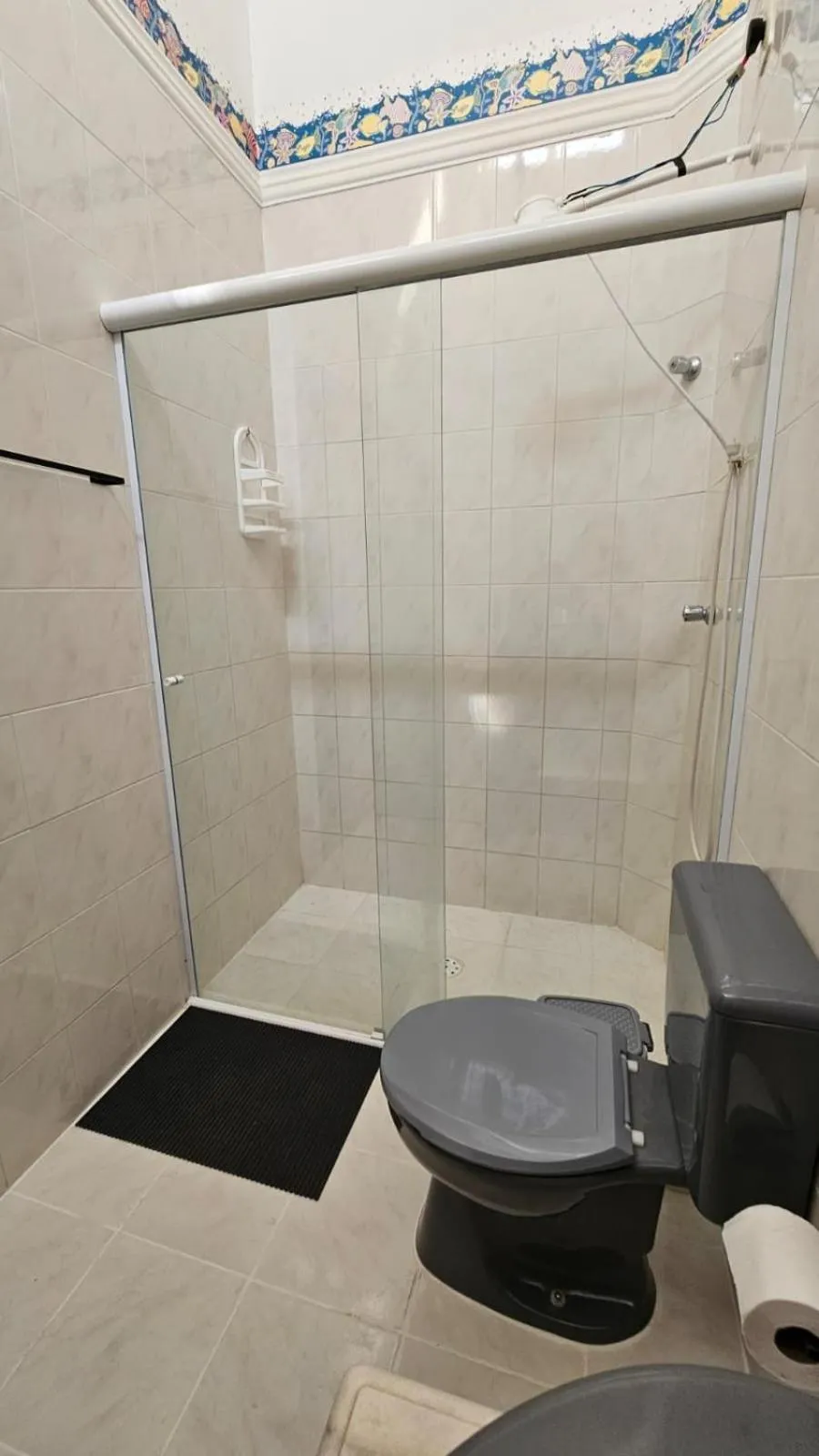 Bathroom in Casinha de Boneca em Juquey