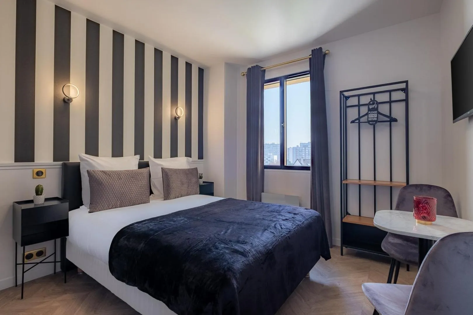 Photo of the whole room, Bed in Mijo's Appartements Hôtel