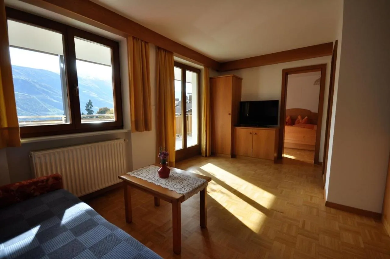 TV and multimedia in Residence Sonnenburger - Biobauernhof - Azienda agricola biologica