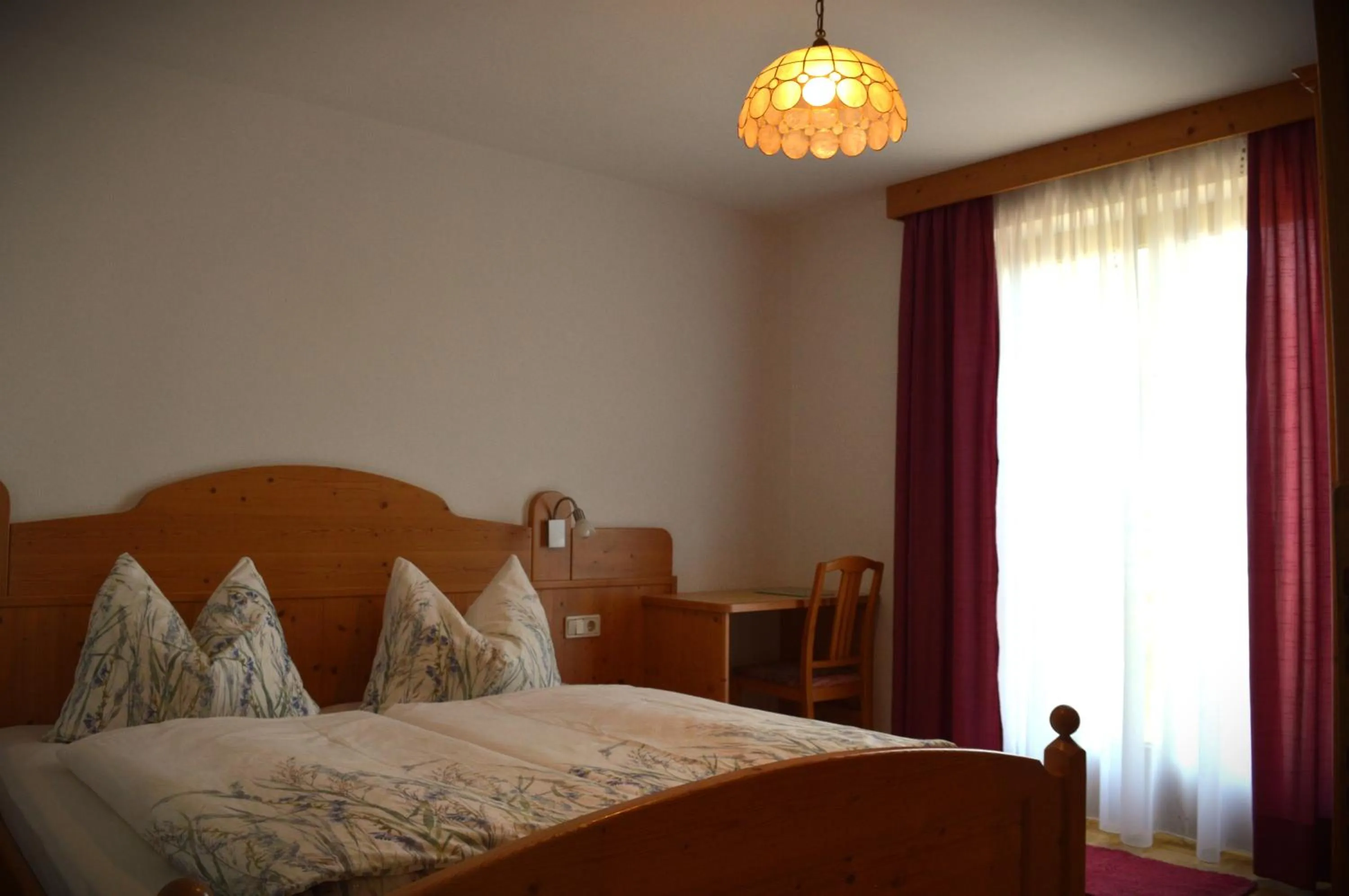 Bed in Residence Sonnenburger - Biobauernhof - Azienda agricola biologica