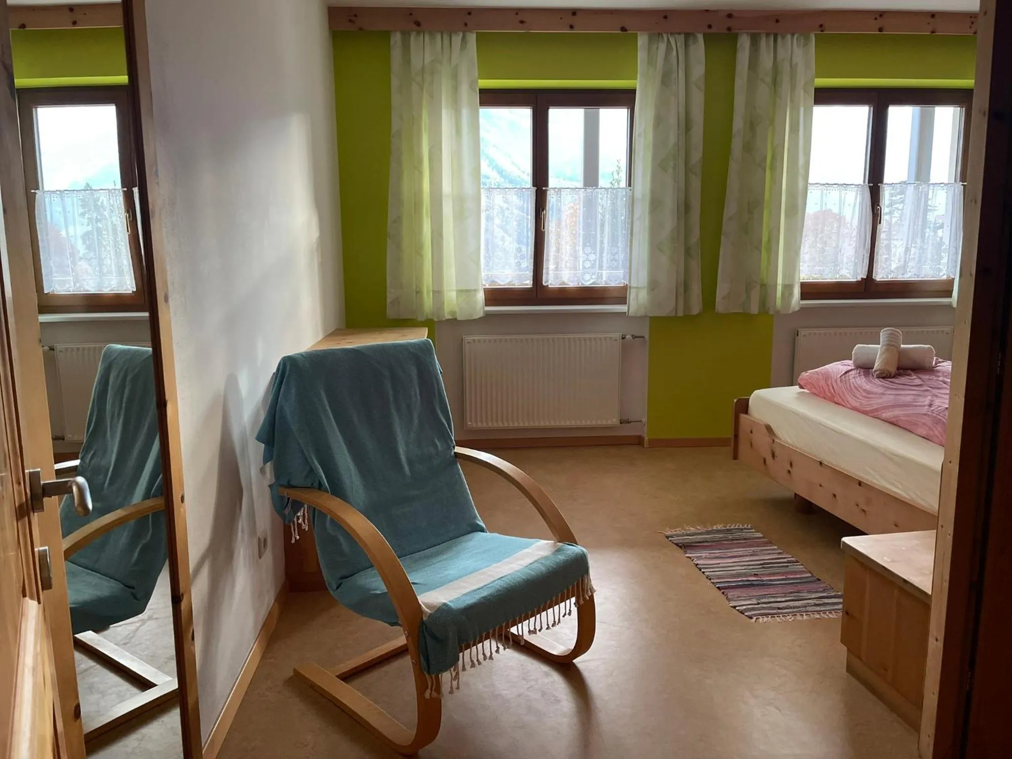 Photo of the whole room, Bed in Residence Sonnenburger - Biobauernhof - Azienda agricola biologica