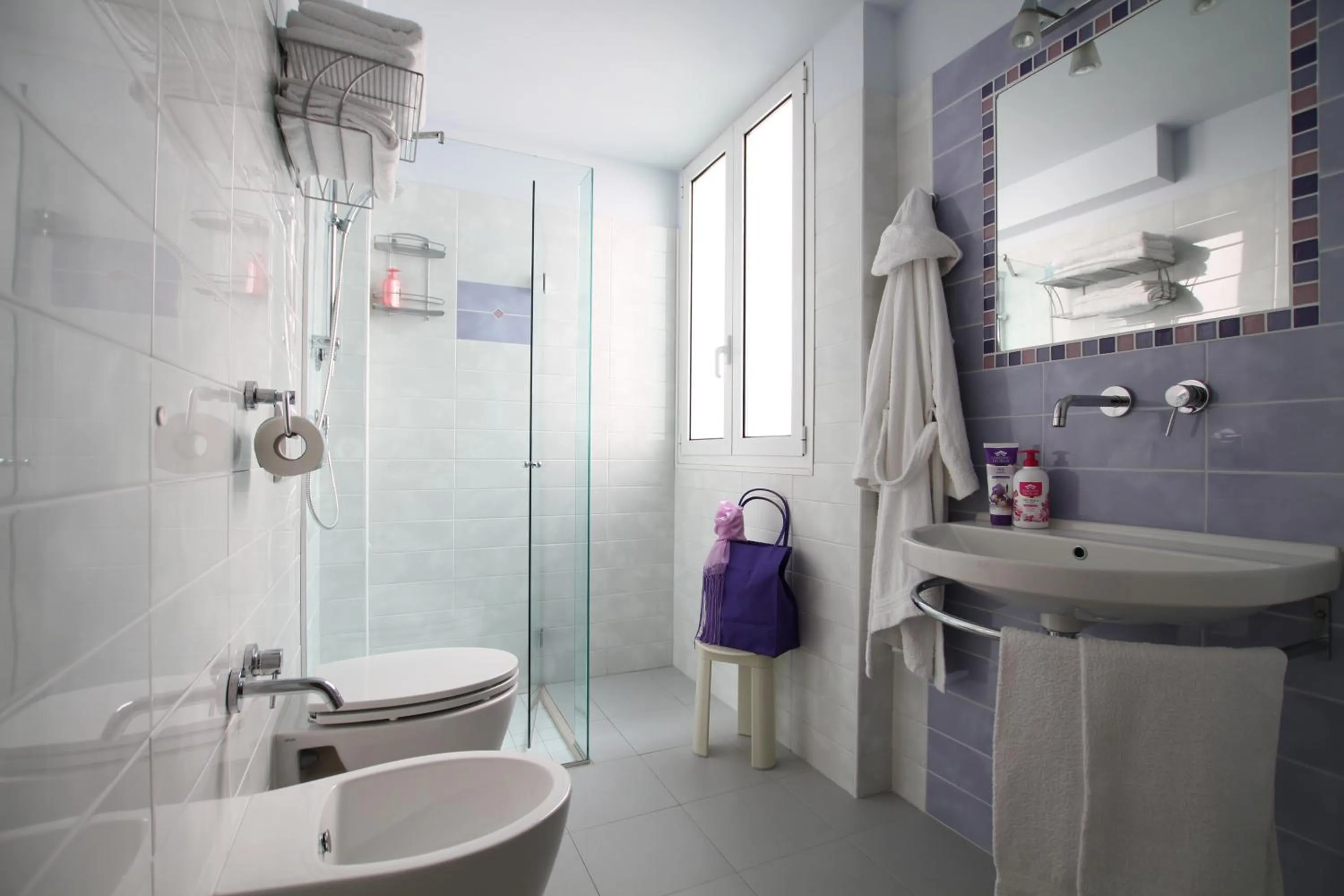 Bathroom in Hotel Capri