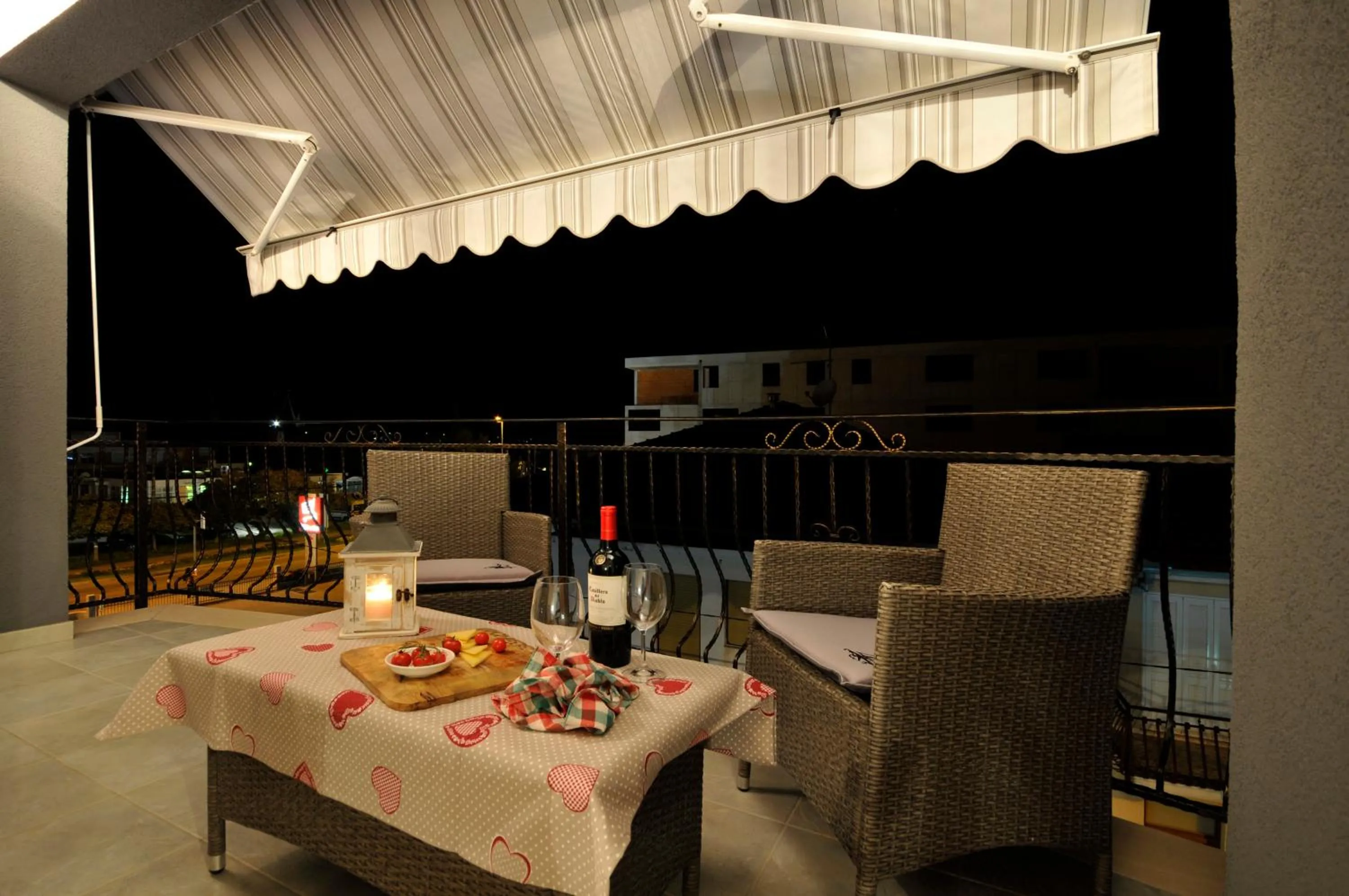 Balcony/Terrace in Apartments & Rooms Villa Maslina