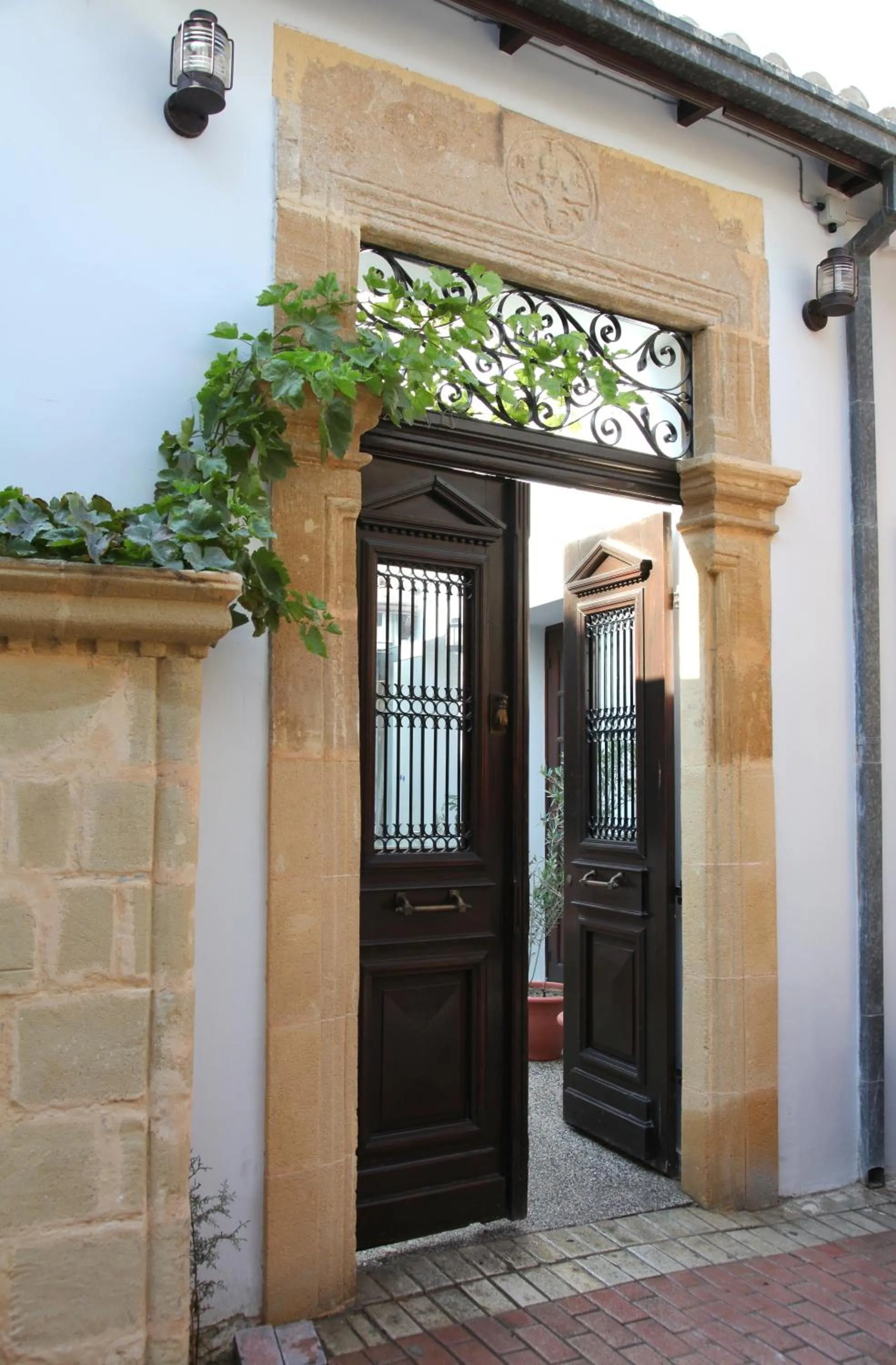 Restaurant/places to eat in Centrum Hotel - City Center