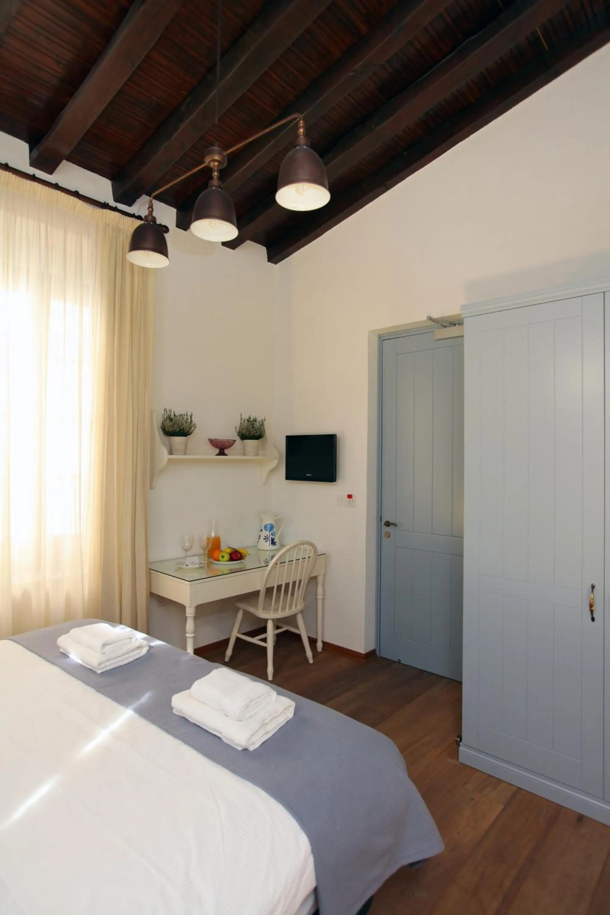 Bed in Centrum Hotel - City Center