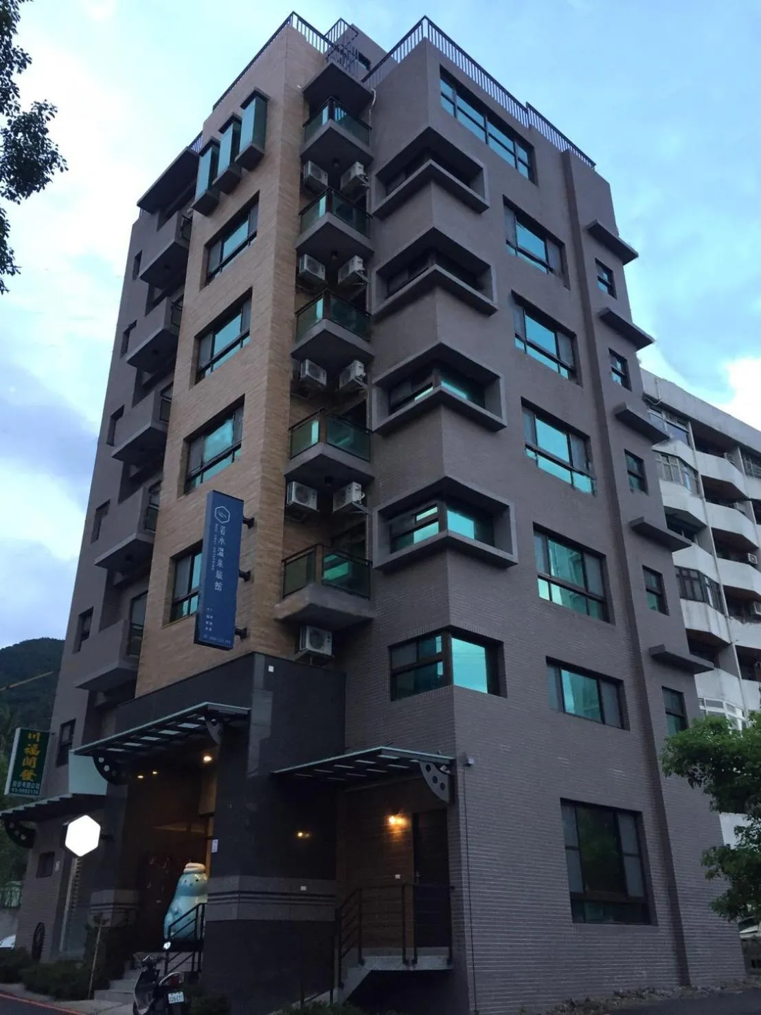 Property building in Ruo Shui Hotspring Hotel
