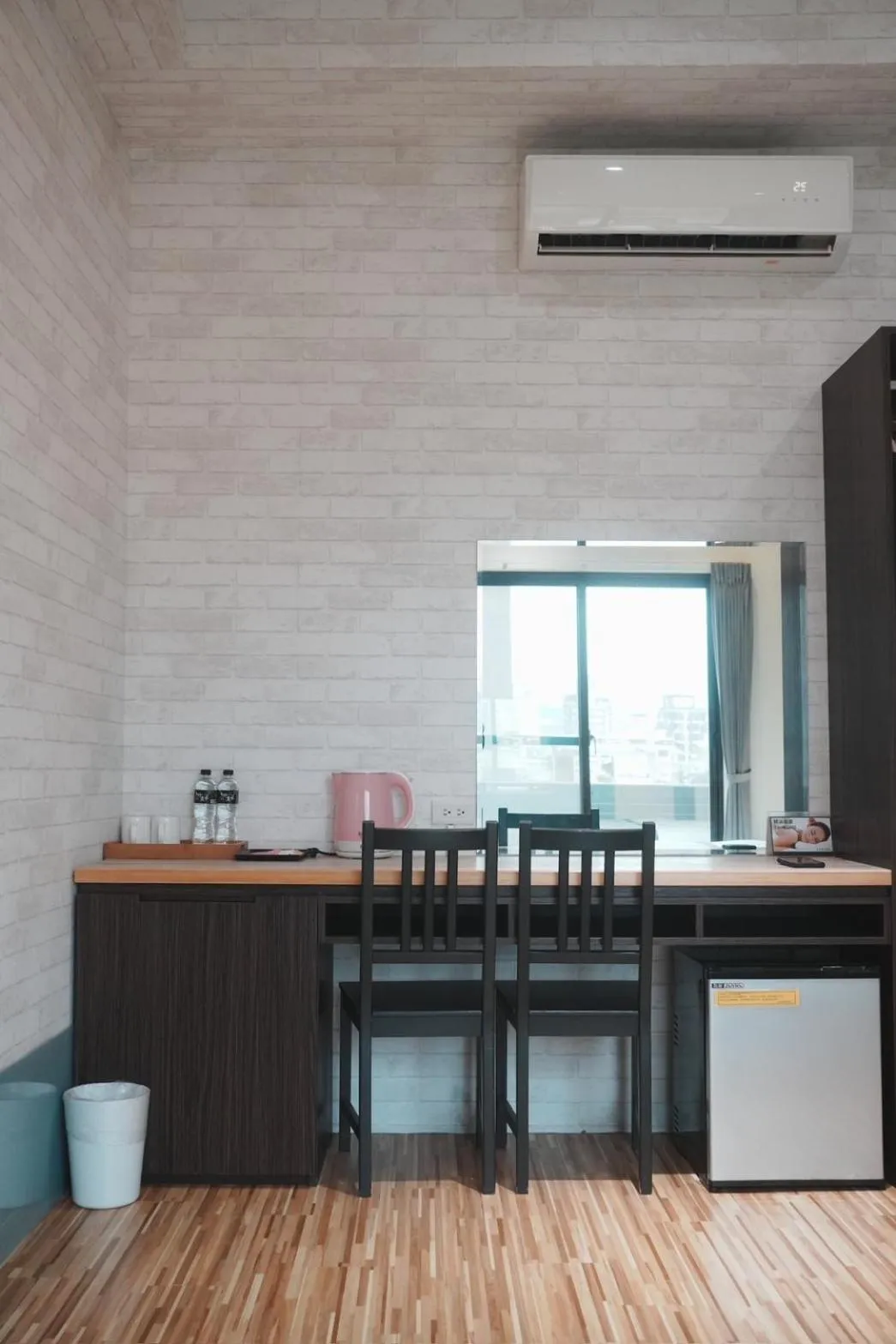 Ruo Shui Hotspring Hotel