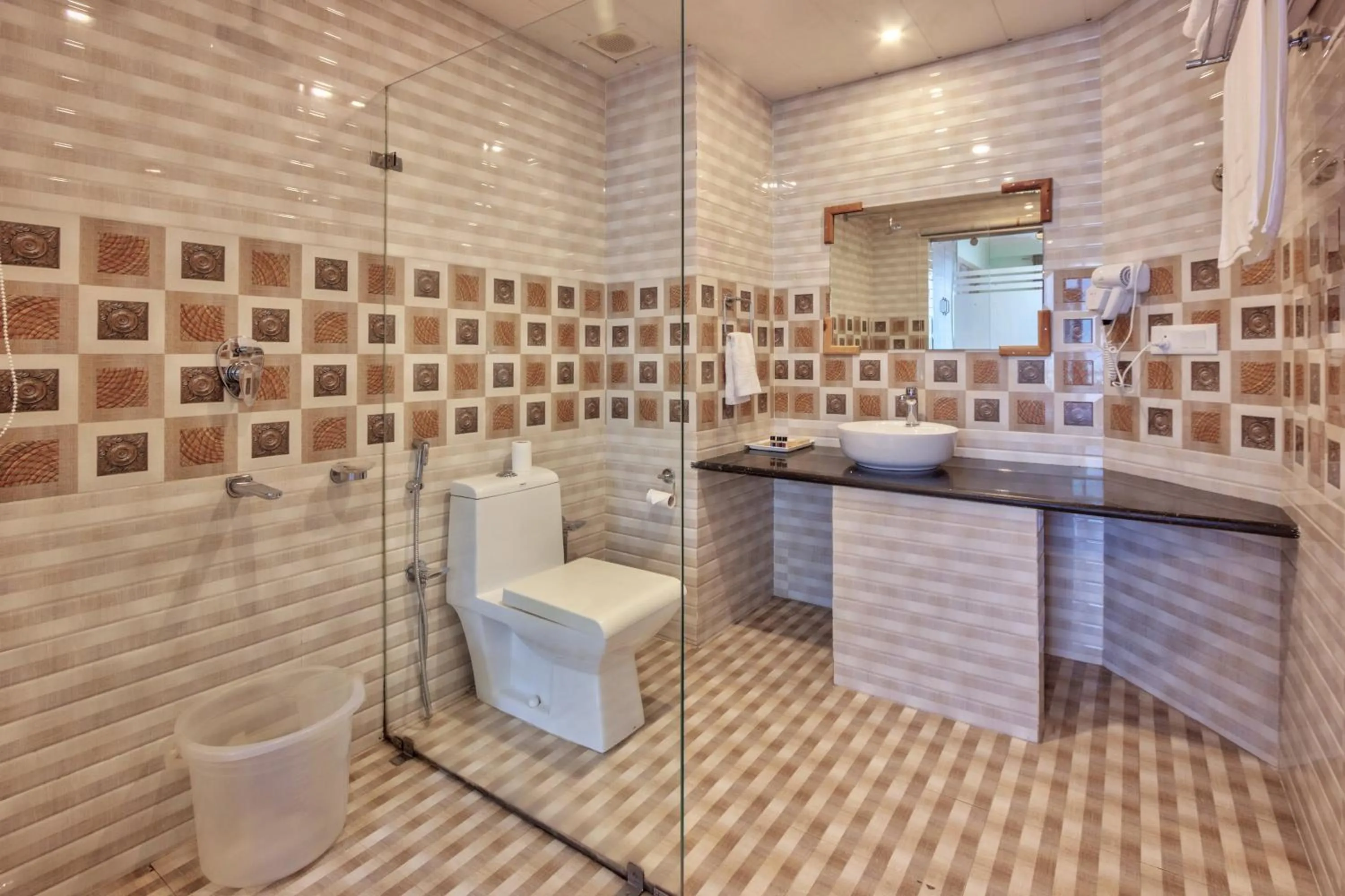 Bathroom in Snow Flakes Resort And Spa Centrally Heated Luxury Resort