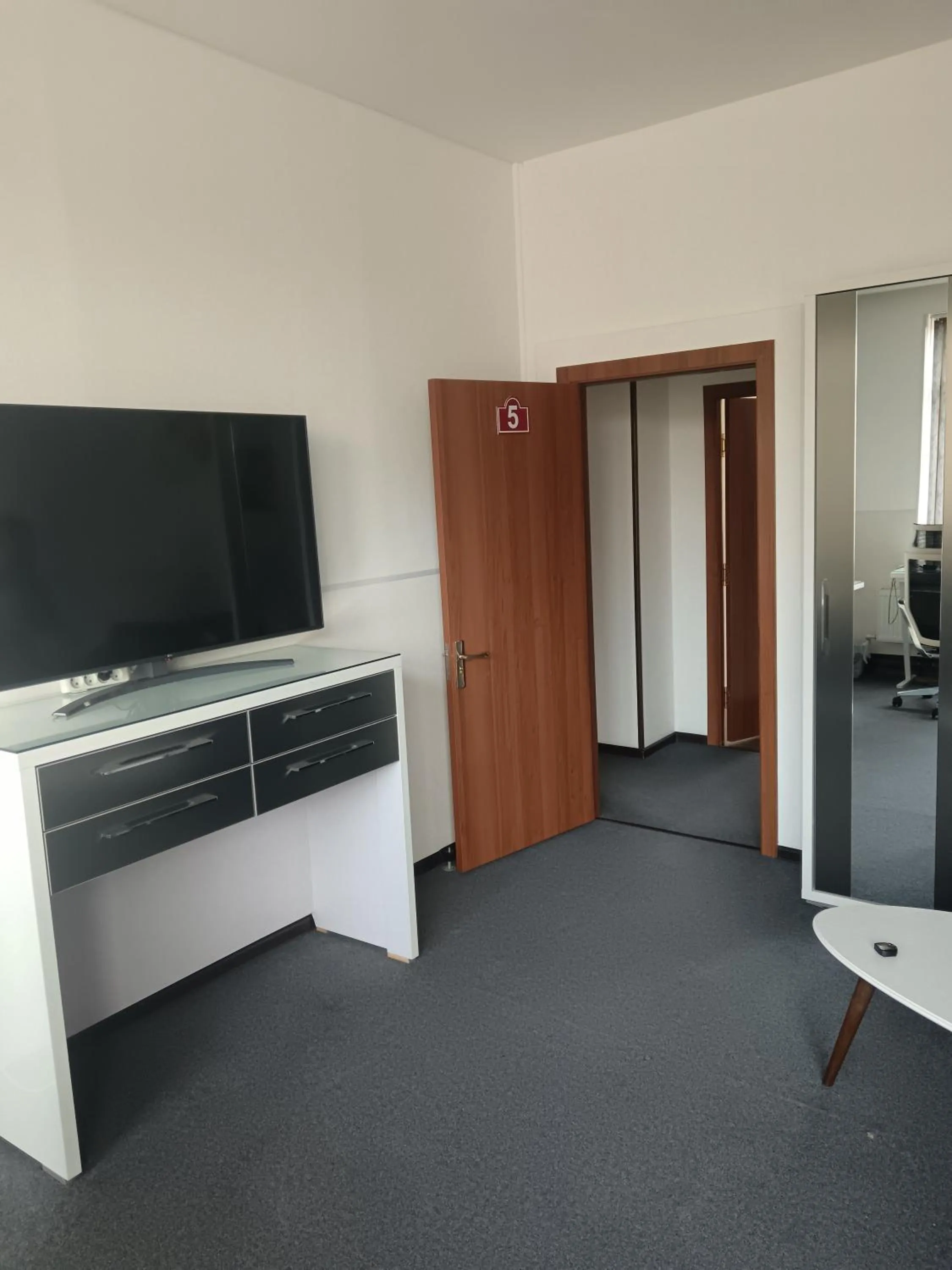 TV and multimedia in Sakura Inn